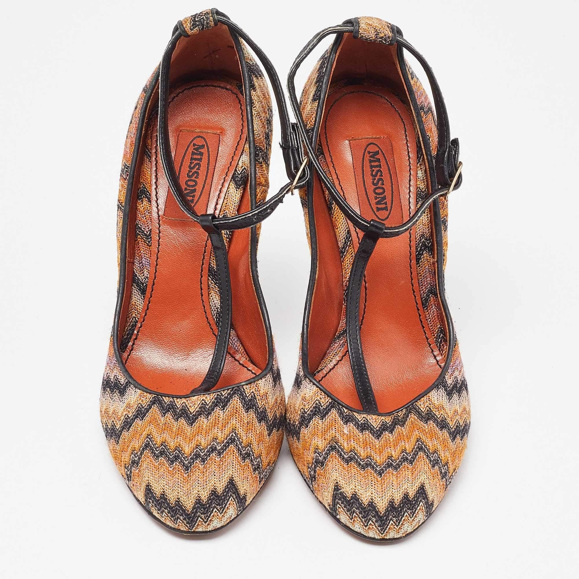 Brown Missoni Black/Orange Fabric and Leather Ankle T-Strap Pumps Size 37 For Sale