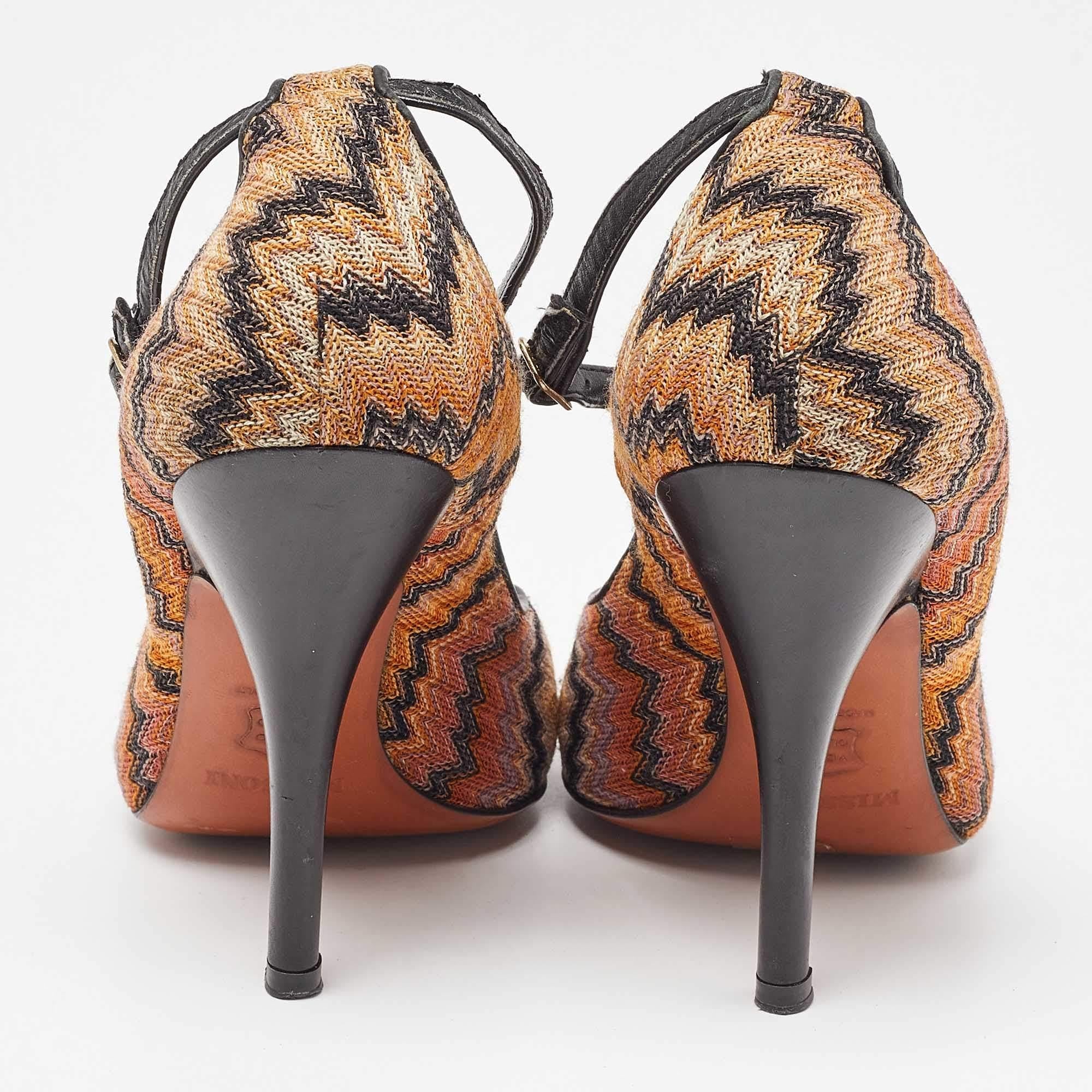 Women's Missoni Black/Orange Fabric and Leather Ankle T-Strap Pumps Size 37 For Sale