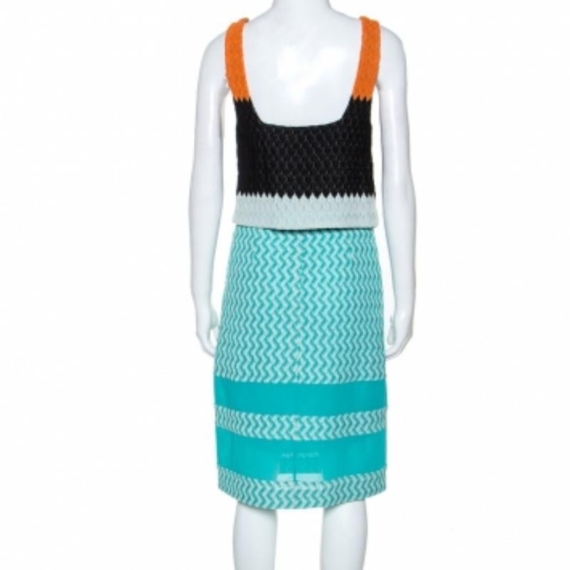 Missoni Blaues Häkelstrick-Kleid ohne Ärmel M im Angebot 1