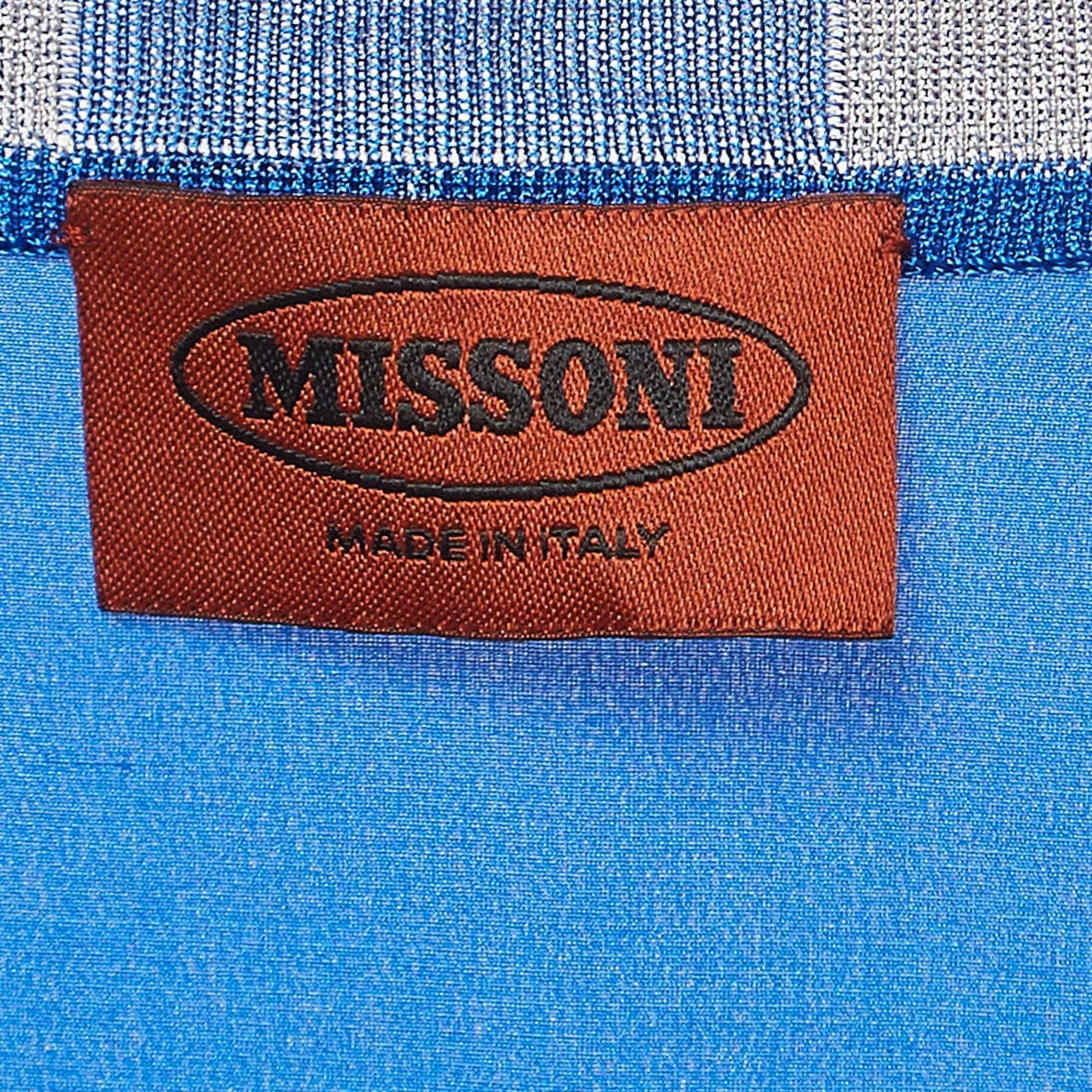 Missoni Top senza maniche con scollo a V in seta blu S.I.V.A. In condizioni buone in vendita a Dubai, Al Qouz 2