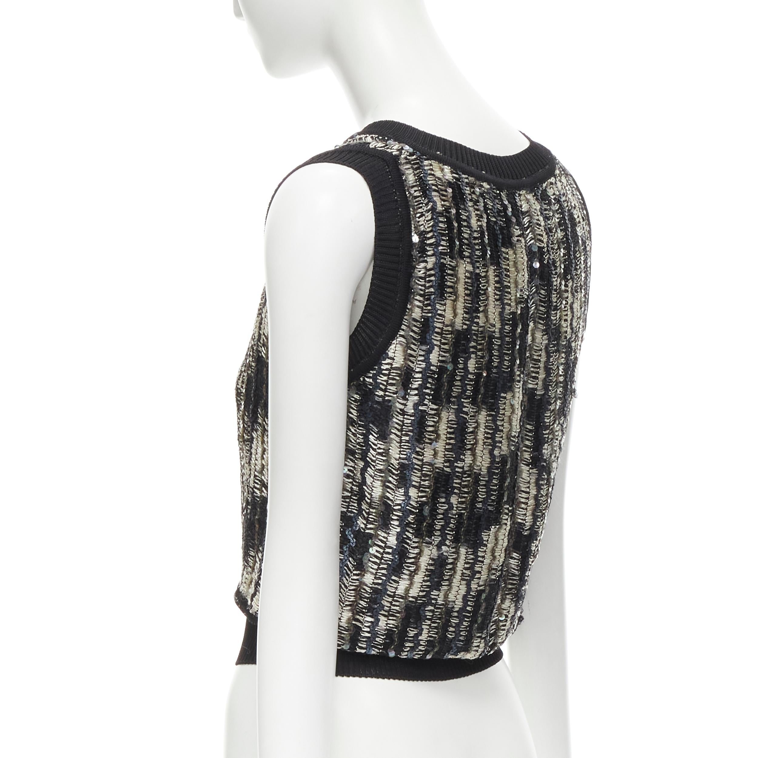 MISSONI blue silver sequins embellished crochet knit cropped vest IT42 M In Excellent Condition For Sale In Hong Kong, NT