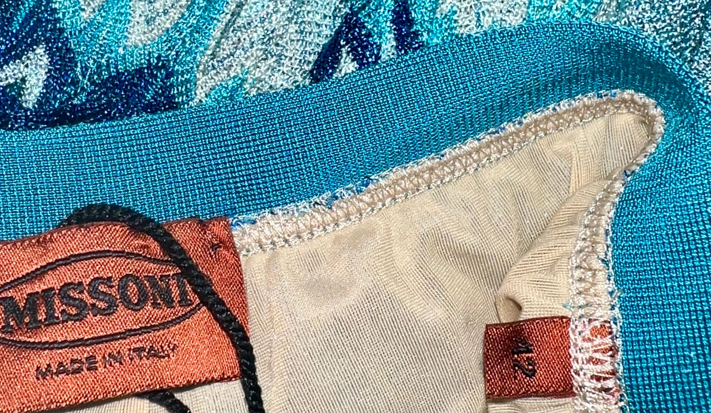 MISSONI Pantalon Palazzo Signature zigzag à jambes larges en maille crochetée bleue 42 en vente 3