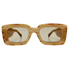 Occhiali da sole quadrati Missoni in acetato marrone con dettagli iconici in maglia
