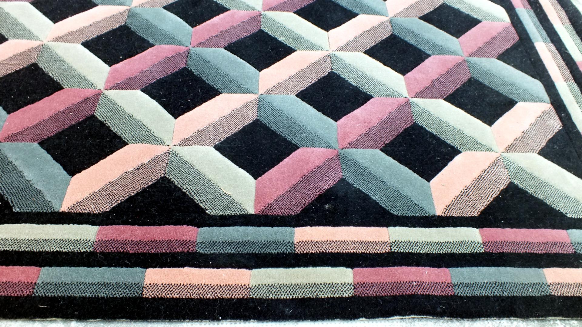 Post-Modern Missoni by T&J. Vestor in years '80 optical art carpet wool For Sale
