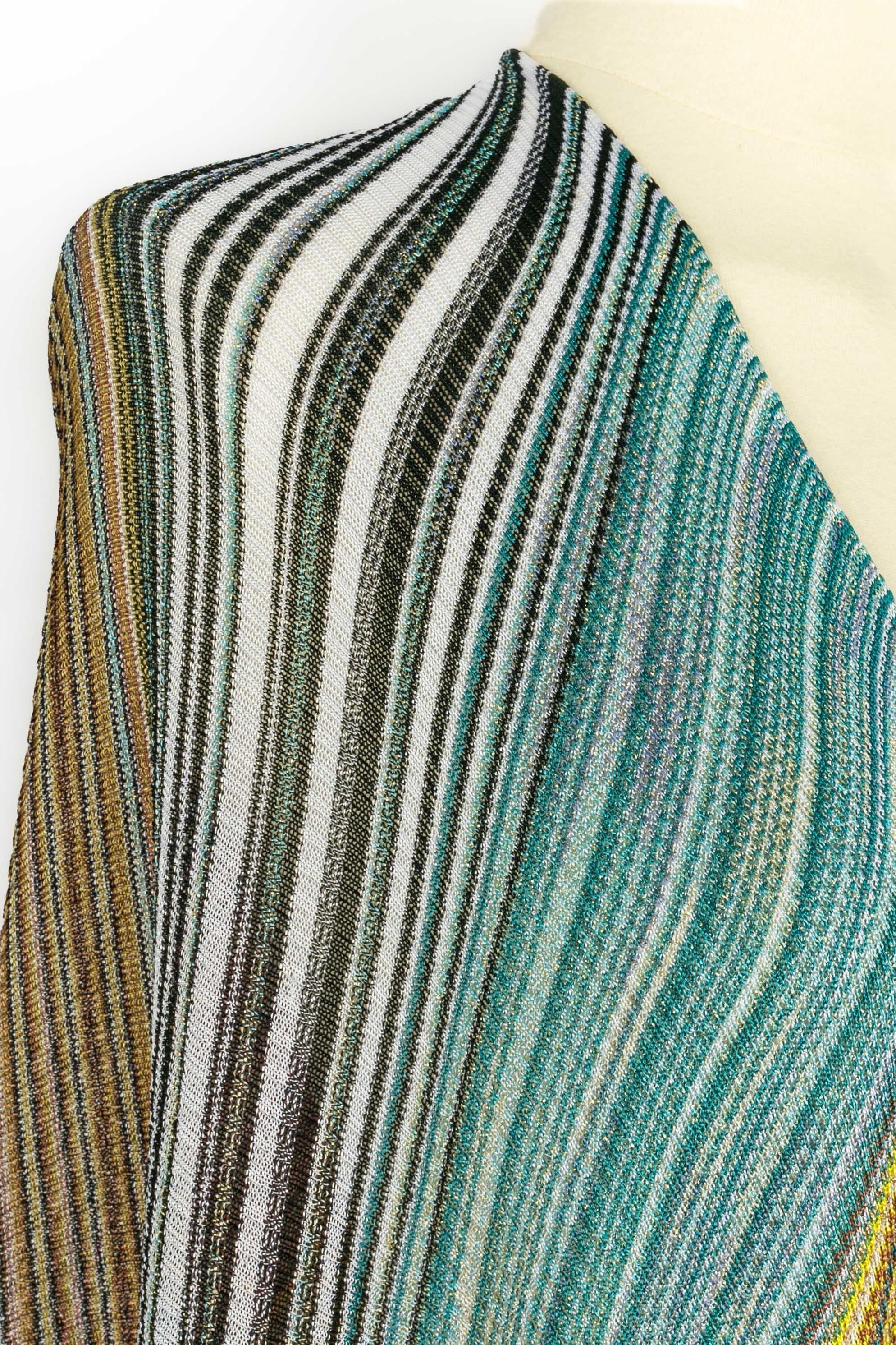 Cardigan Missoni a mantello in vendita 1
