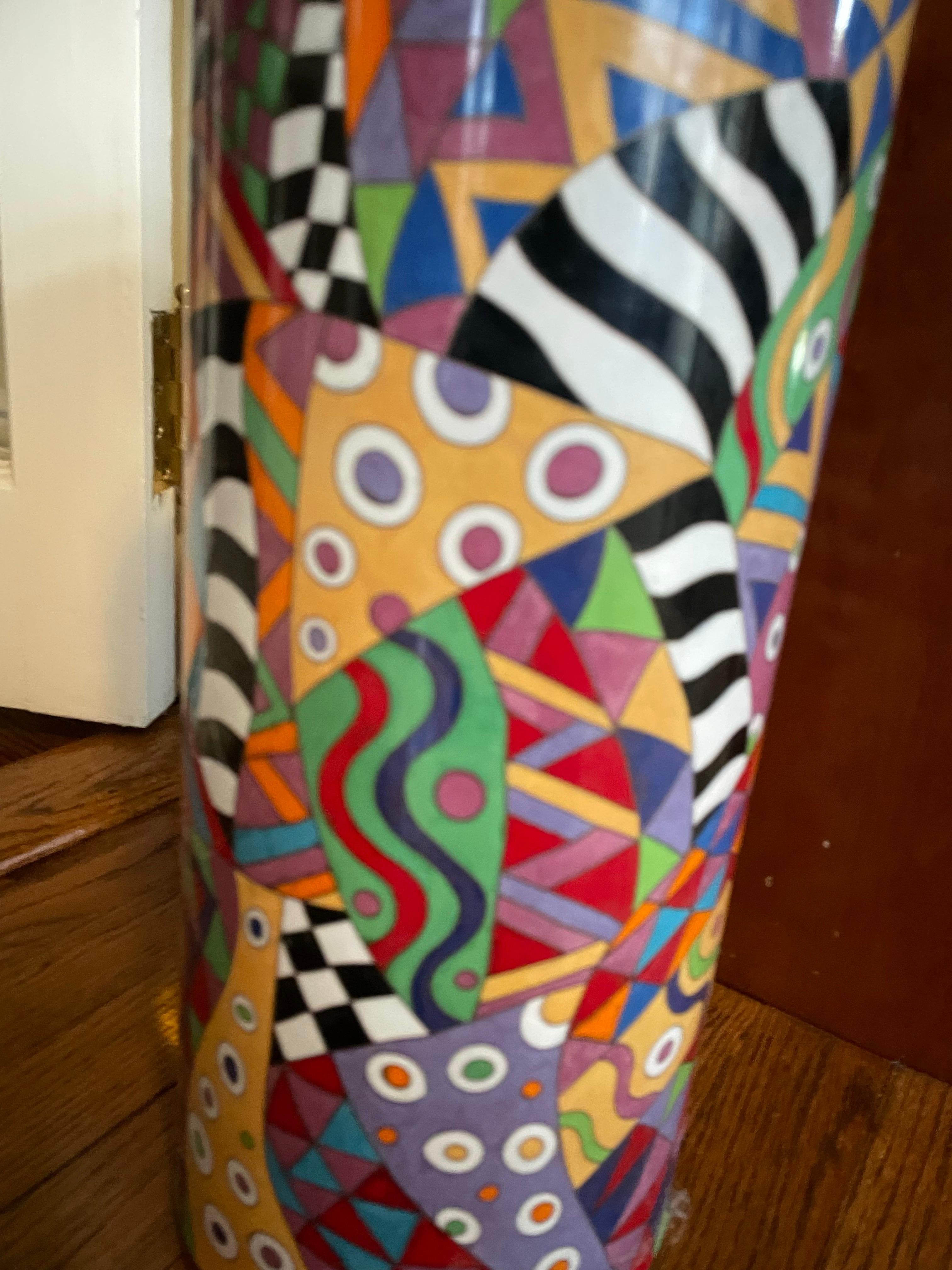 Vaso Missoni Cloissone in bellissimi colori . Può essere usato anche come supporto per l'ombrello.
