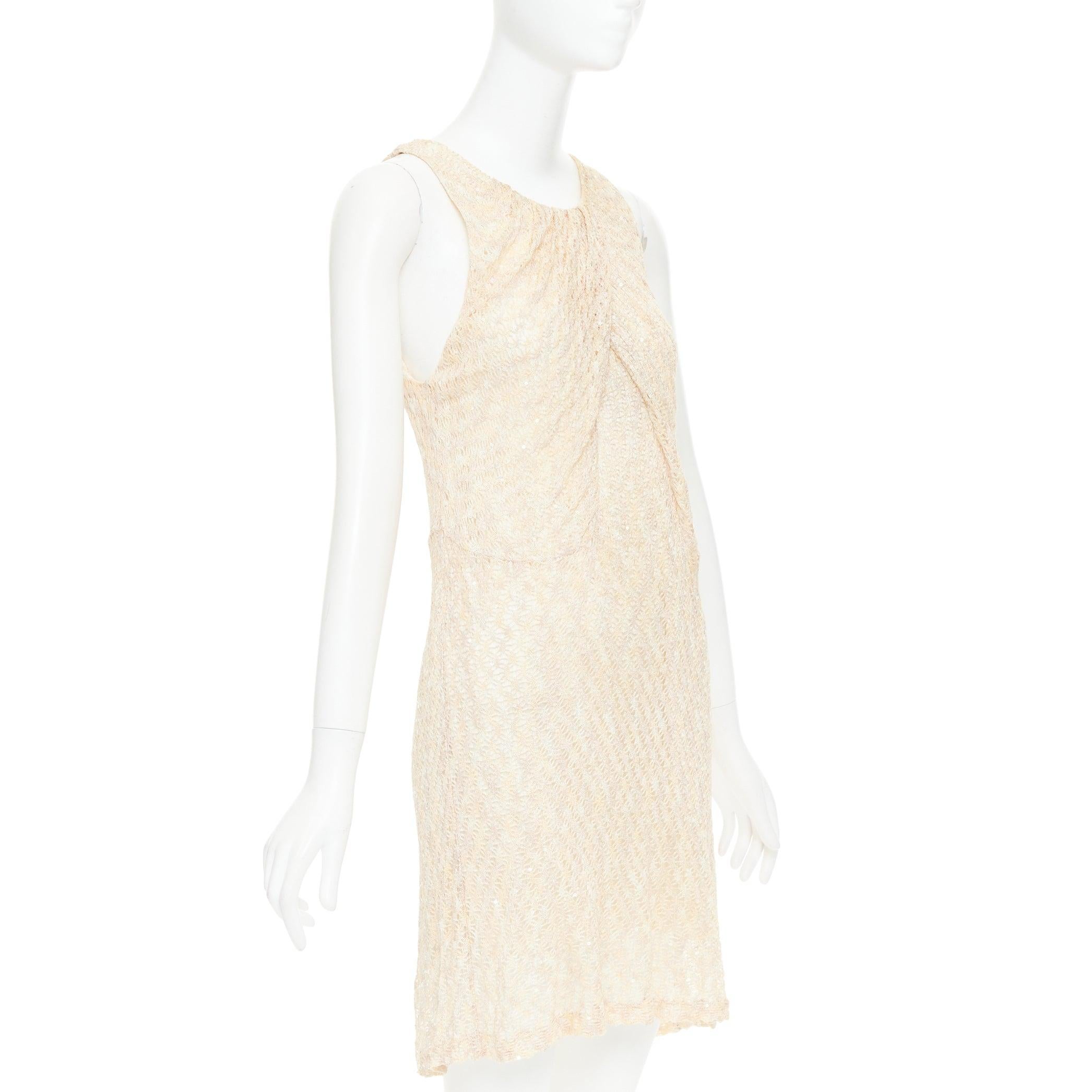 Bianco Missoni crema con paillettes, mini abito a maglia larga e collo a pieghe IT44 L. in vendita