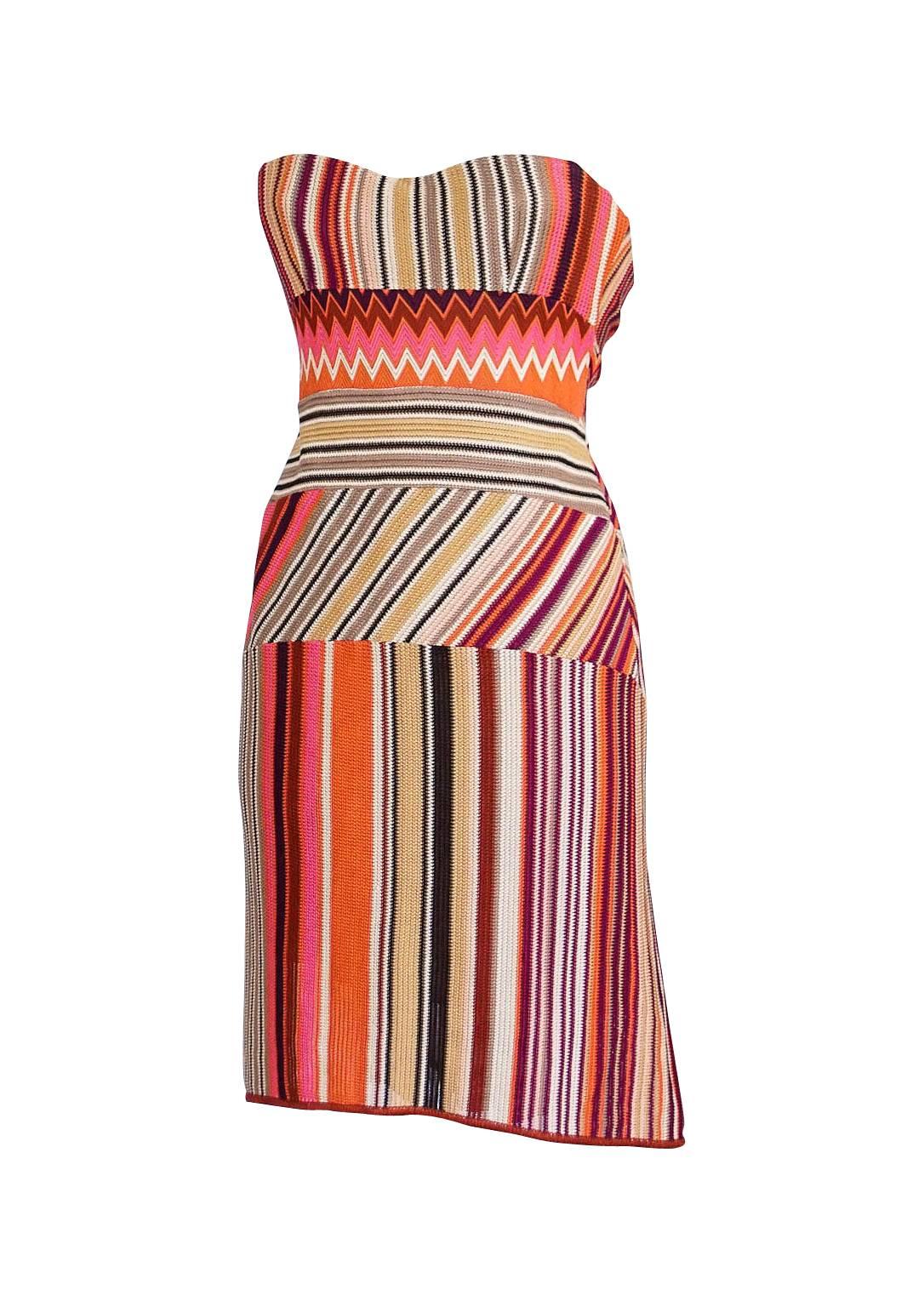 Beige Missoni - Robe sans bretelles en tricot étonnant à queue de poisson arrière  42 / 6  Neuf en vente