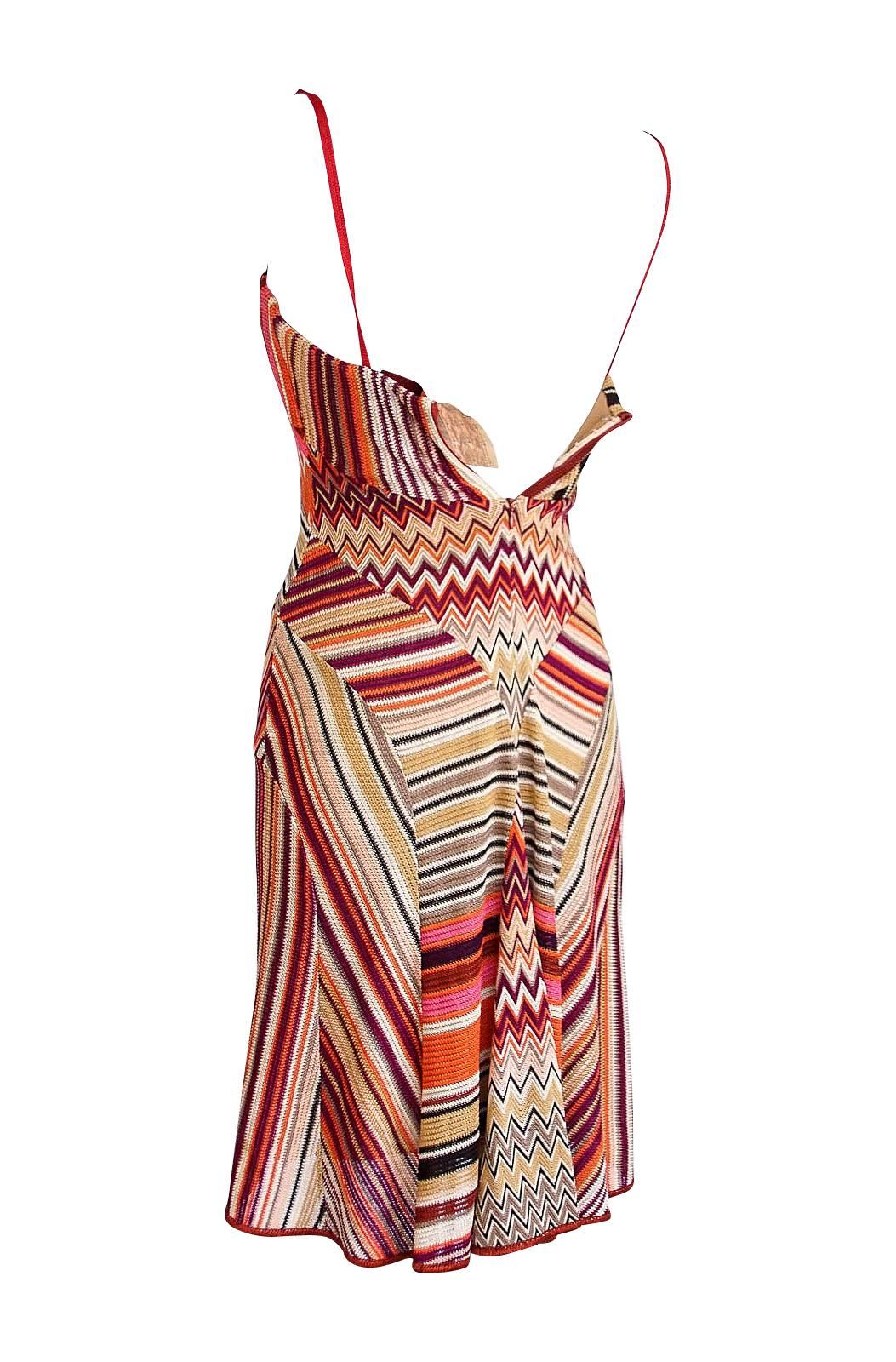 Missoni Dress Strapless Stunning Knit Rear Fishtail  42 / 6  New In New Condition For Sale In Miami, FL