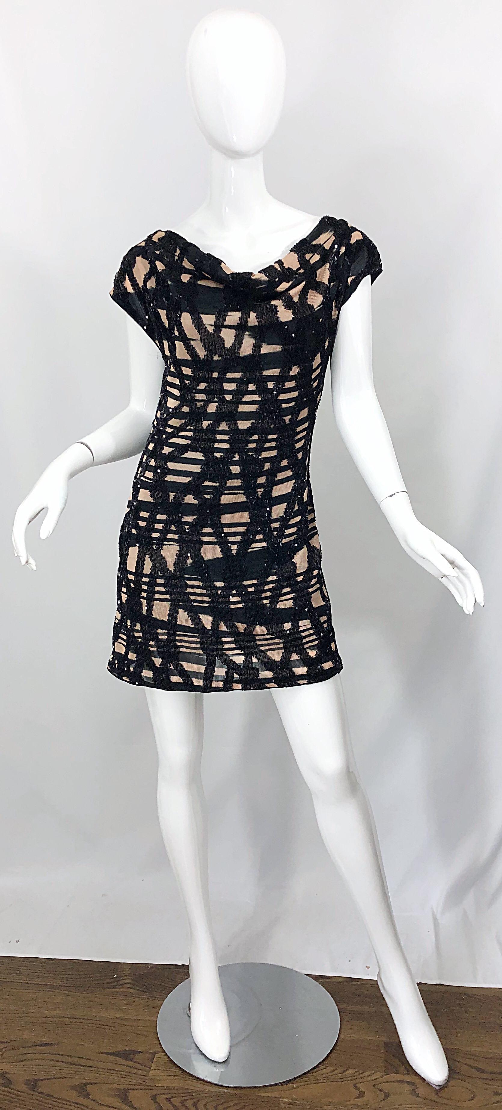 Missoni Early 2000s Negro + Nude Lentejuelas Talla 40 / 4 - 6 Mini Vestido Abstracto en venta 7