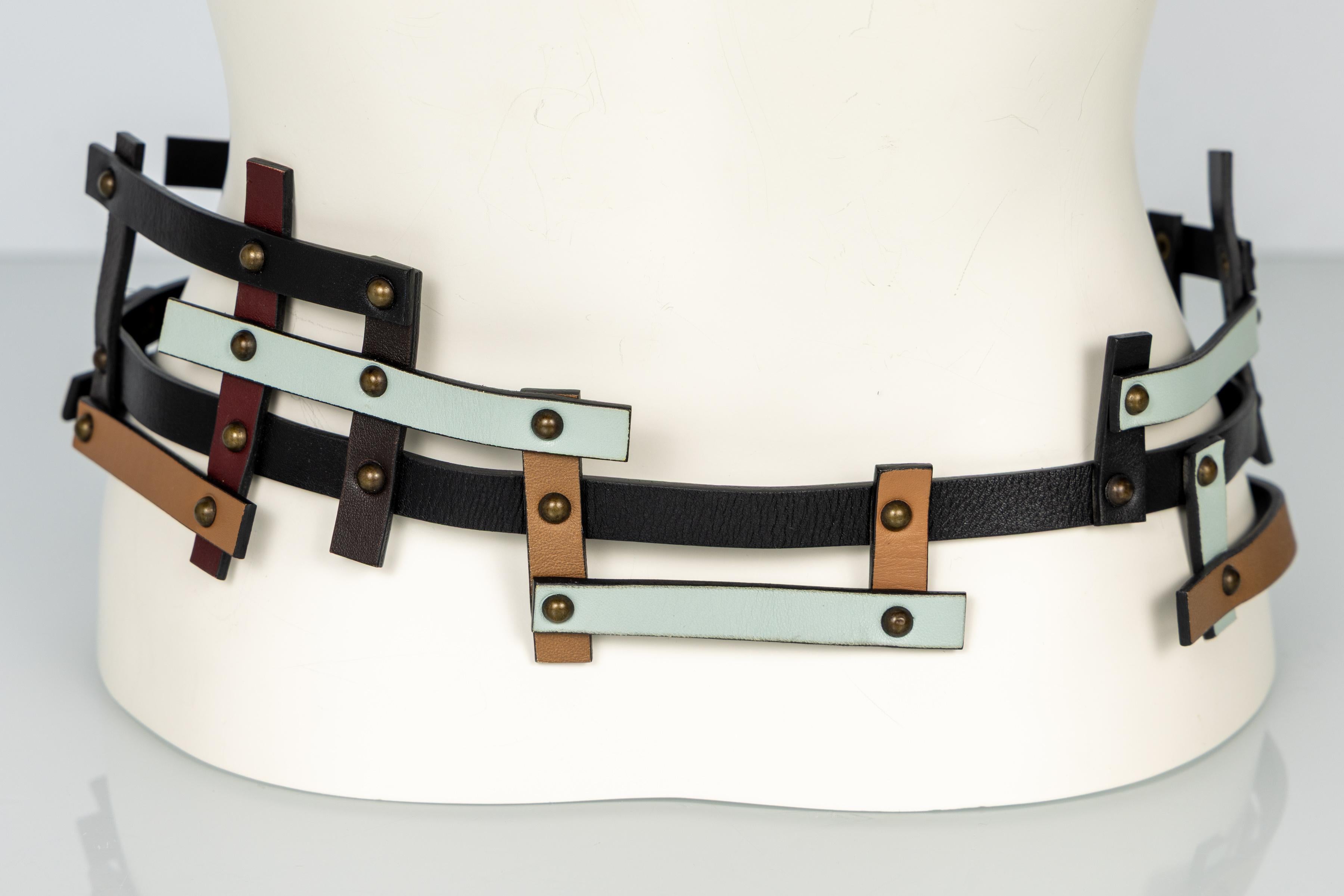 Cintura da passerella Missoni Autunno 2007 in pelle multicolore a reticolo In condizioni ottime in vendita a Boca Raton, FL