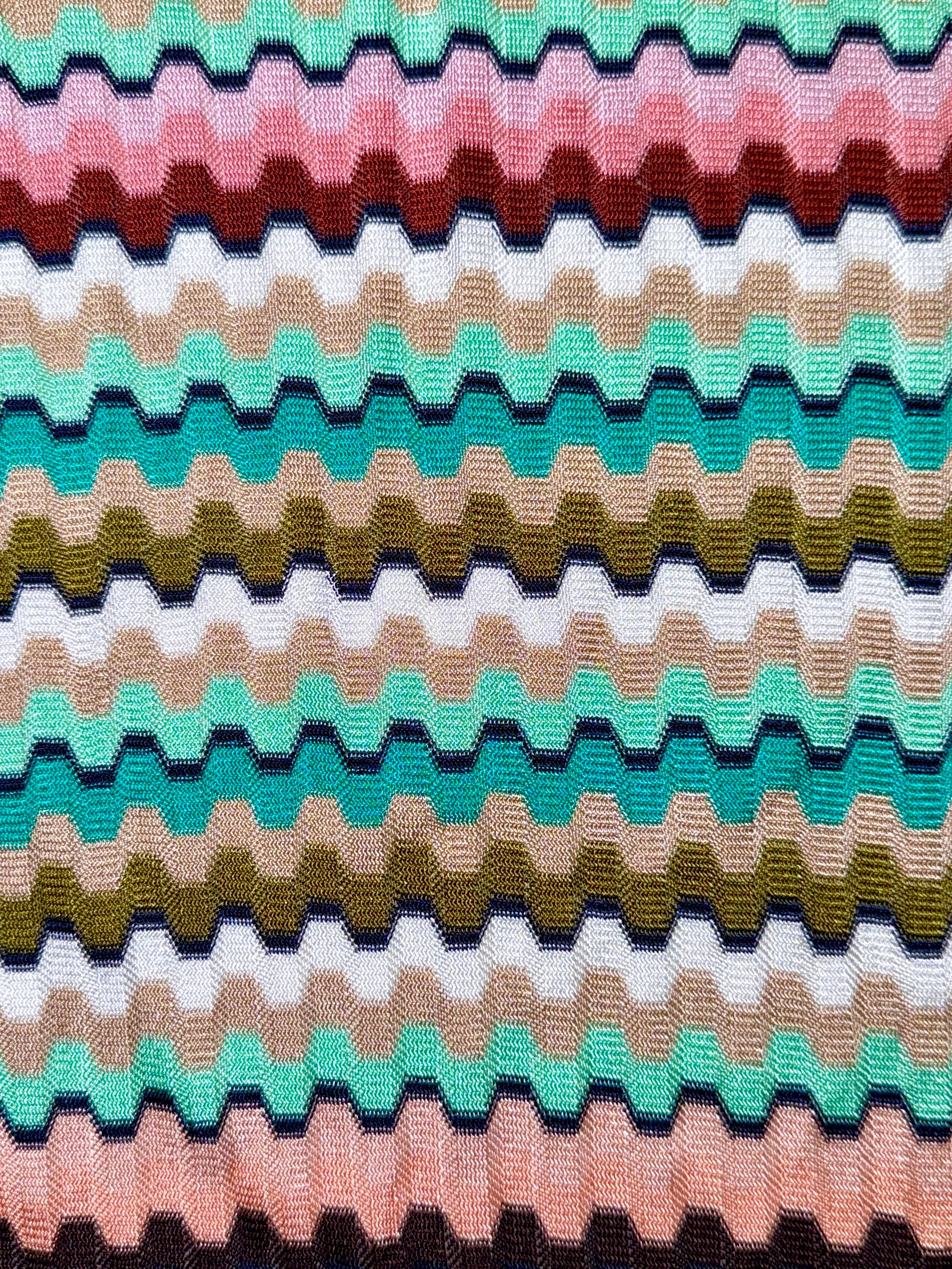 MISSONI Blusa de punto y pañuelo drapeado de seda floral y ganchillo Top 40 en venta 1
