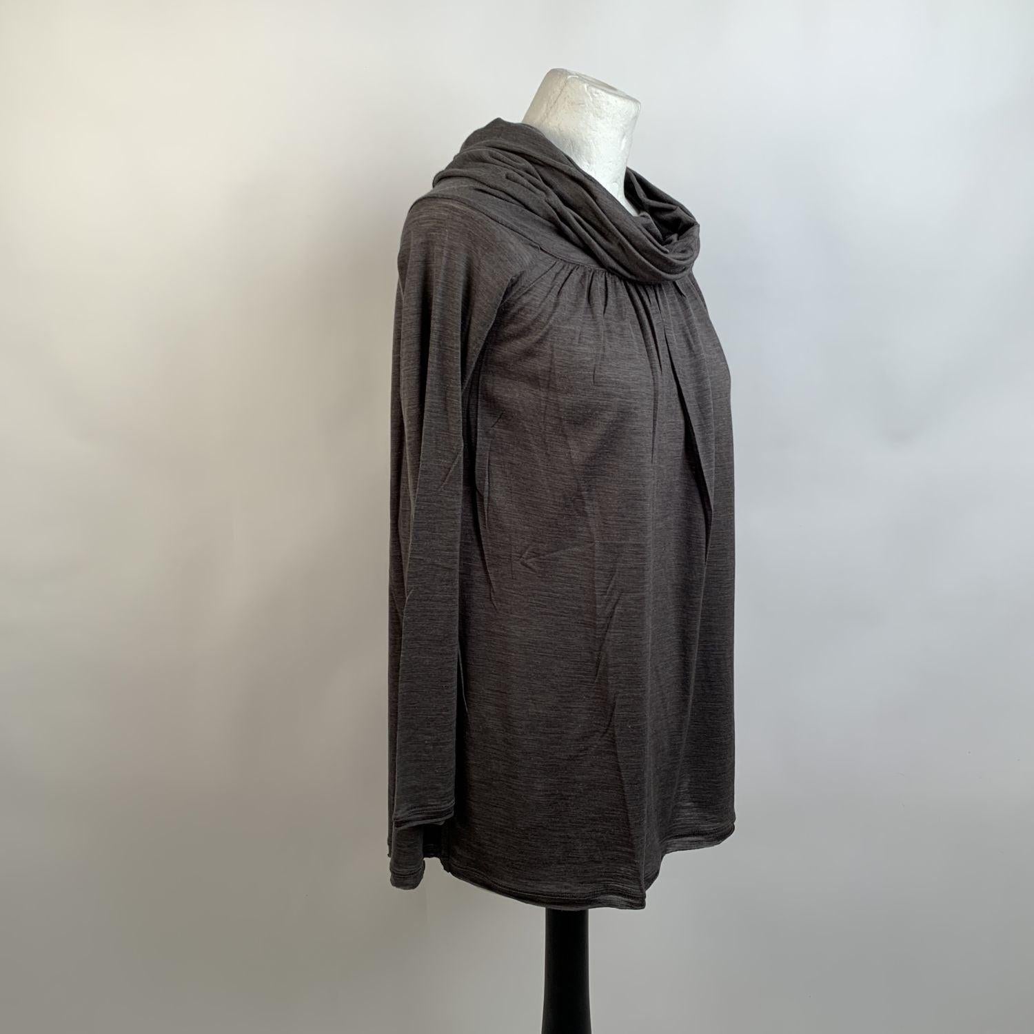 Missoni Gray Wool and Silk Long Sleeve Top with Cowl Neck Size 40 In Excellent Condition In Rome, Rome