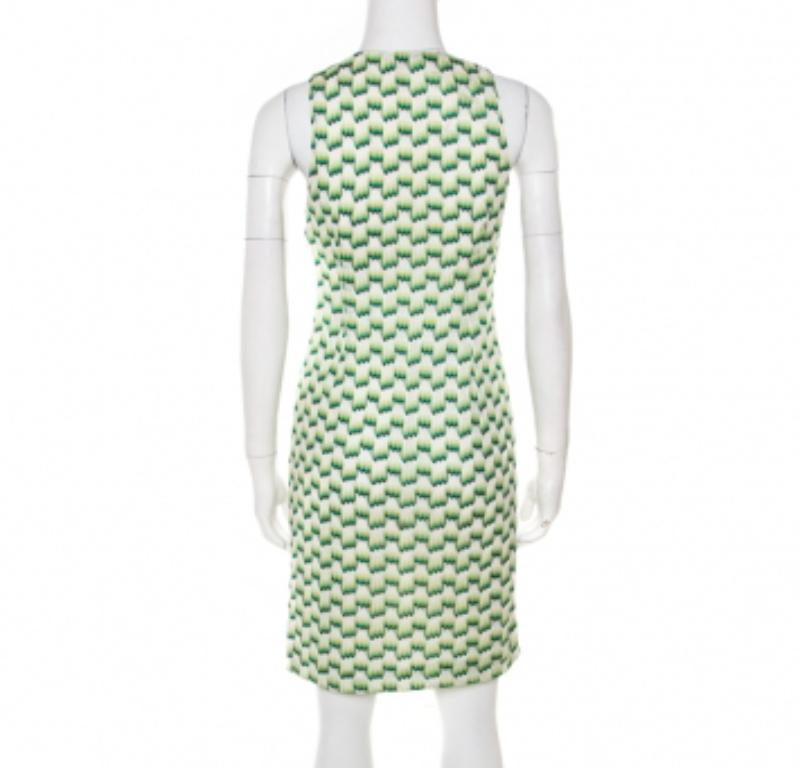Grünes und weiß gemustertes ärmelloses Strickkleid mit V-Ausschnitt von Missoni S Damen im Angebot