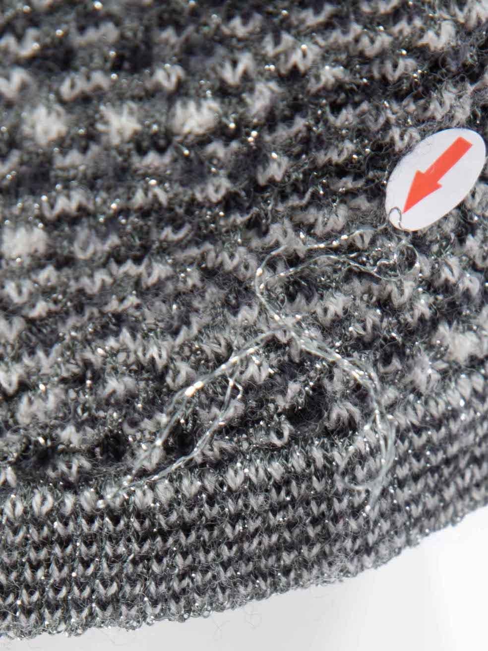 Robe grise en tricot rayée Missoni, longueur genou S en vente 1