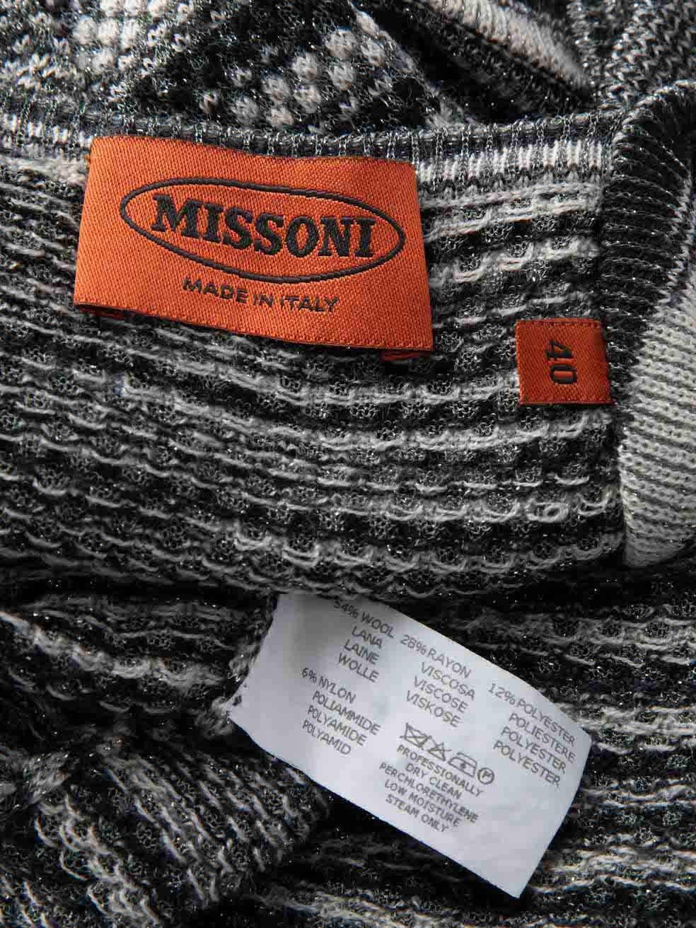 Robe grise en tricot rayée Missoni, longueur genou S en vente 4