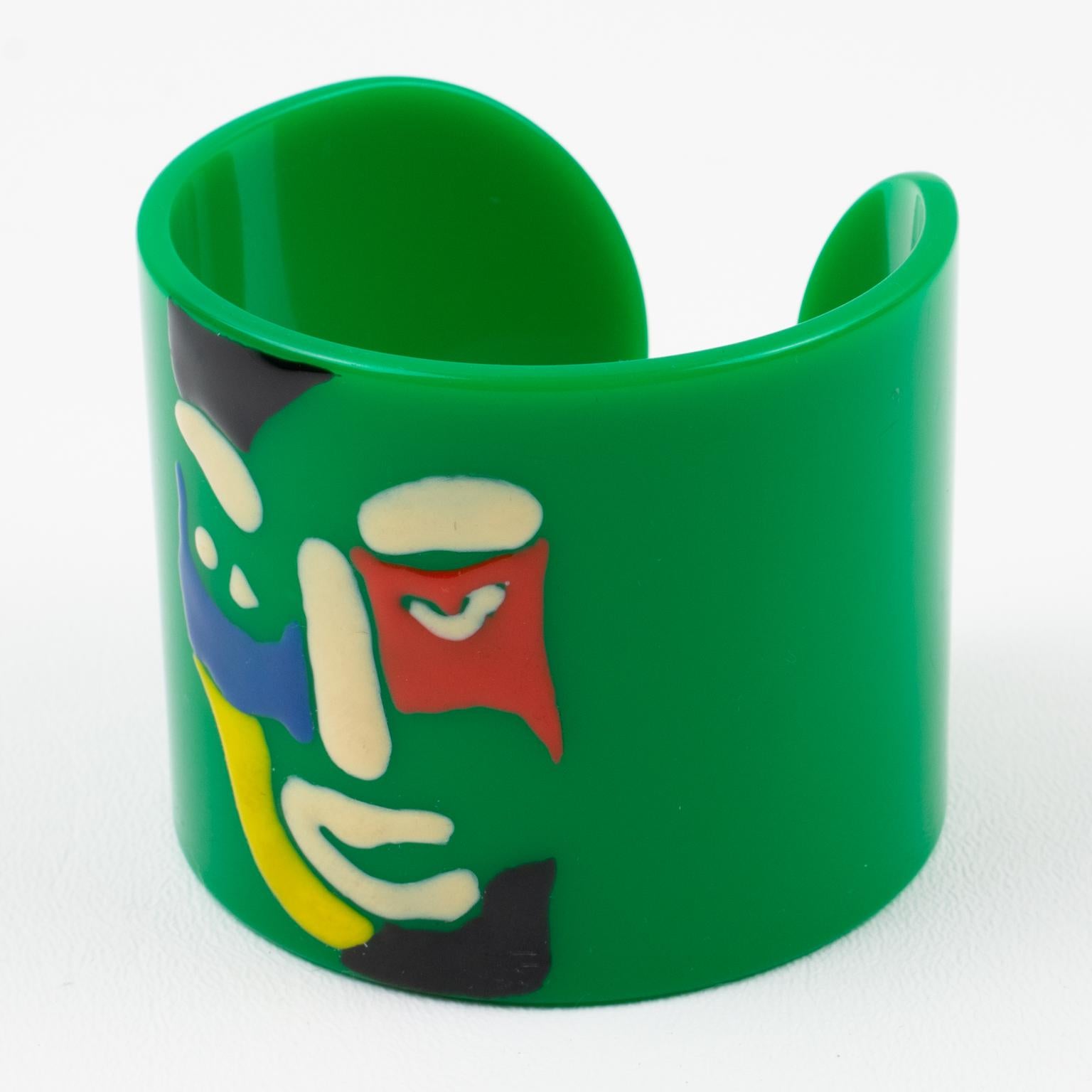 Missoni Italy 1980 Green Resin Cuff Bracelet with Multicolor Iconic Smiling Face In Excellent Condition In Atlanta, GA