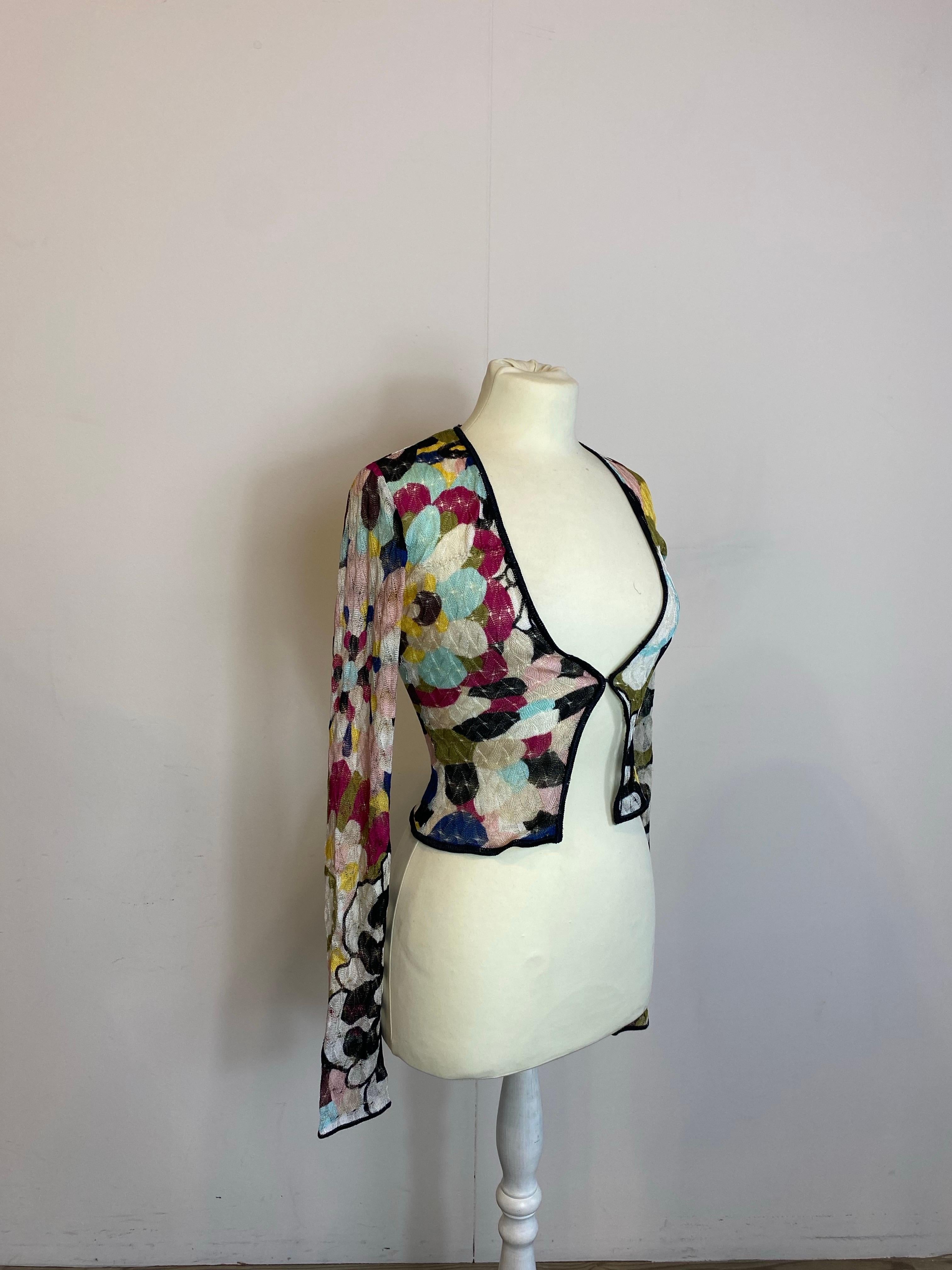 Top a maniche lunghe Missoni. In condizioni buone in vendita a Carnate, IT