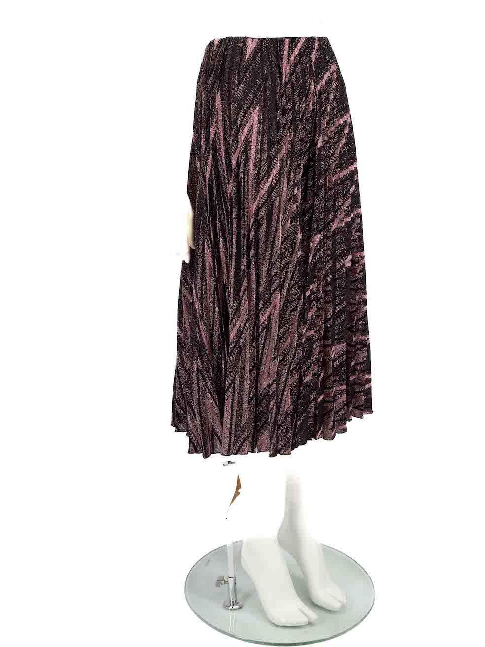 CONDITION is Very good. Hardly any visible wear to skirt is evident on this used M by Missoni designer resale item.
 
 
 
 Details
 
 
 Purple metallic
 
 Cotton
 
 Skirt
 
 Midi
 
 Pleated
 
 Zigzag pattern
 
 Elasticated waistband
 
 
 
 
 
 Made
