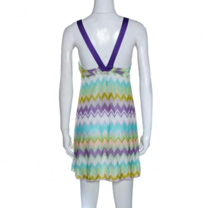 Gris Missoni Mare - Mini-robe de couverture en maille à chevrons multicolore S en vente