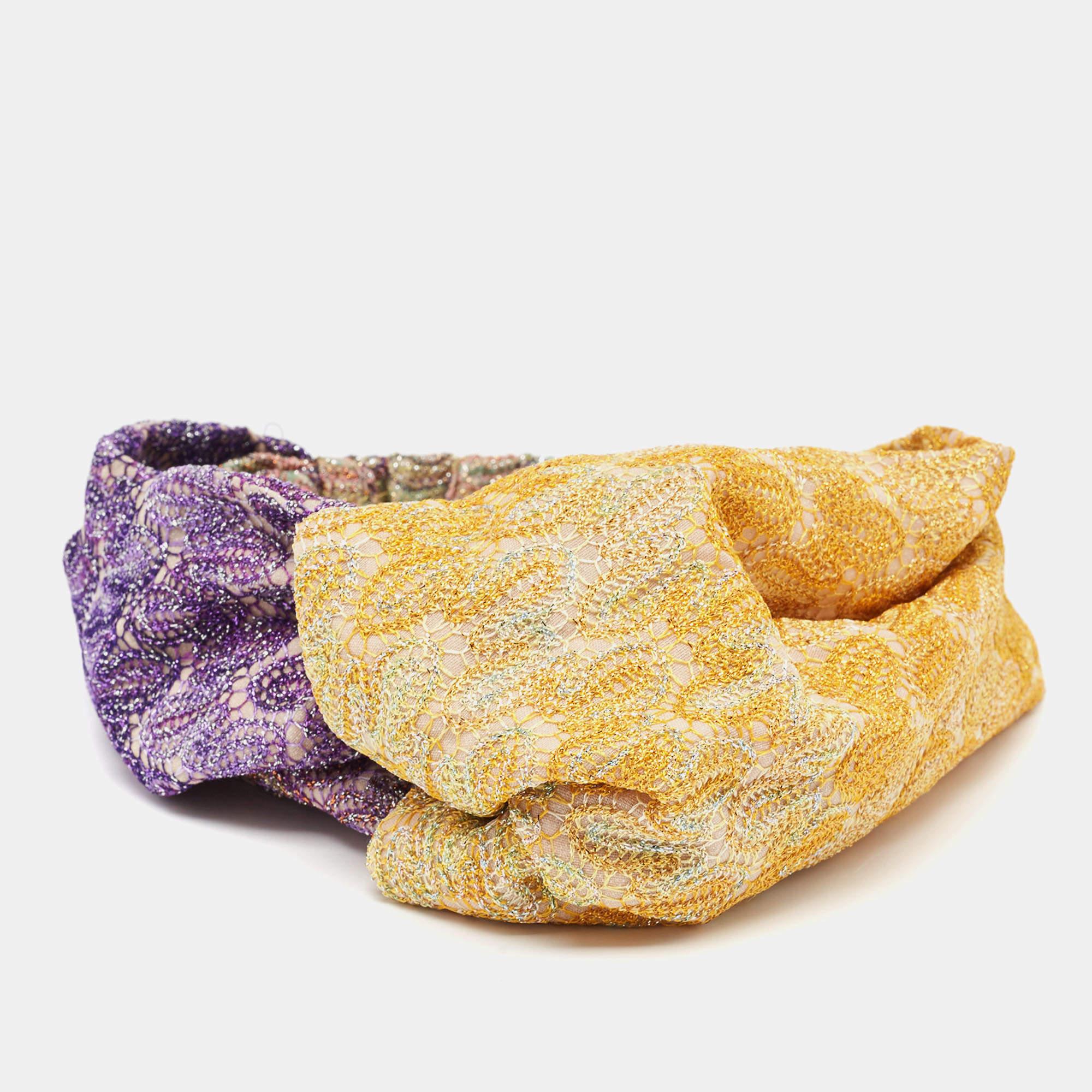 Introducing the Missoni Mare headband a vibrant accessory that seamlessly blends style and comfort. Crafted with meticulous attention to detail this headband features a mesmerizing array of colors and a luxurious lurex knit design. Perfect for