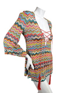Missoni Mare – Buntes Zickzack-Strickkleid im Resort-Stil mit Schnürung, Größe 40