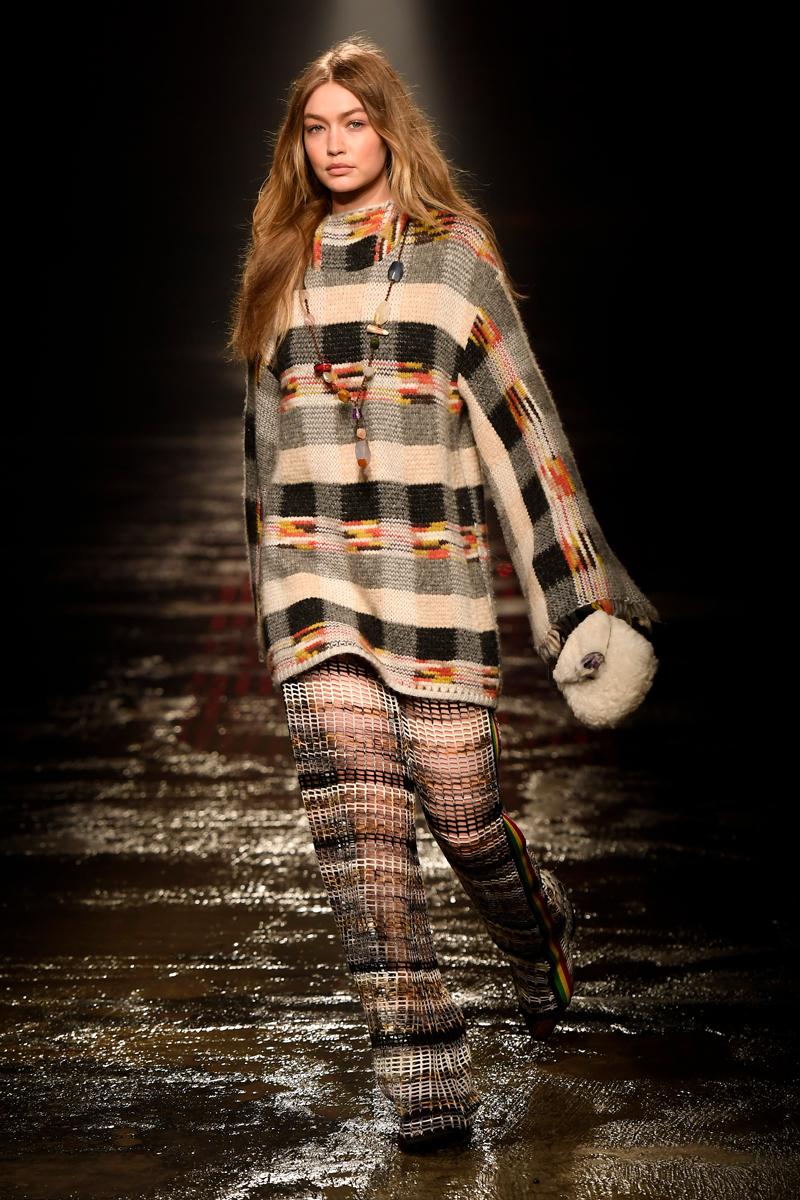 Women's NEW Missoni Mesh Wide Leg Crochet Knit Palazzo Pants as on Gigi Hadid 40 For Sale