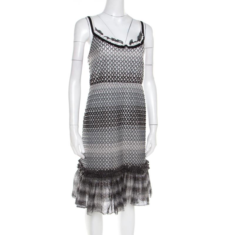 This impressive Missoni dress is a go-to pick in your closet for every occasion. For a stand out look this season, flaunt this piece masterfully crafted in blended fabric with a combination of comfort and elegance. Designed in an elegant and edgy