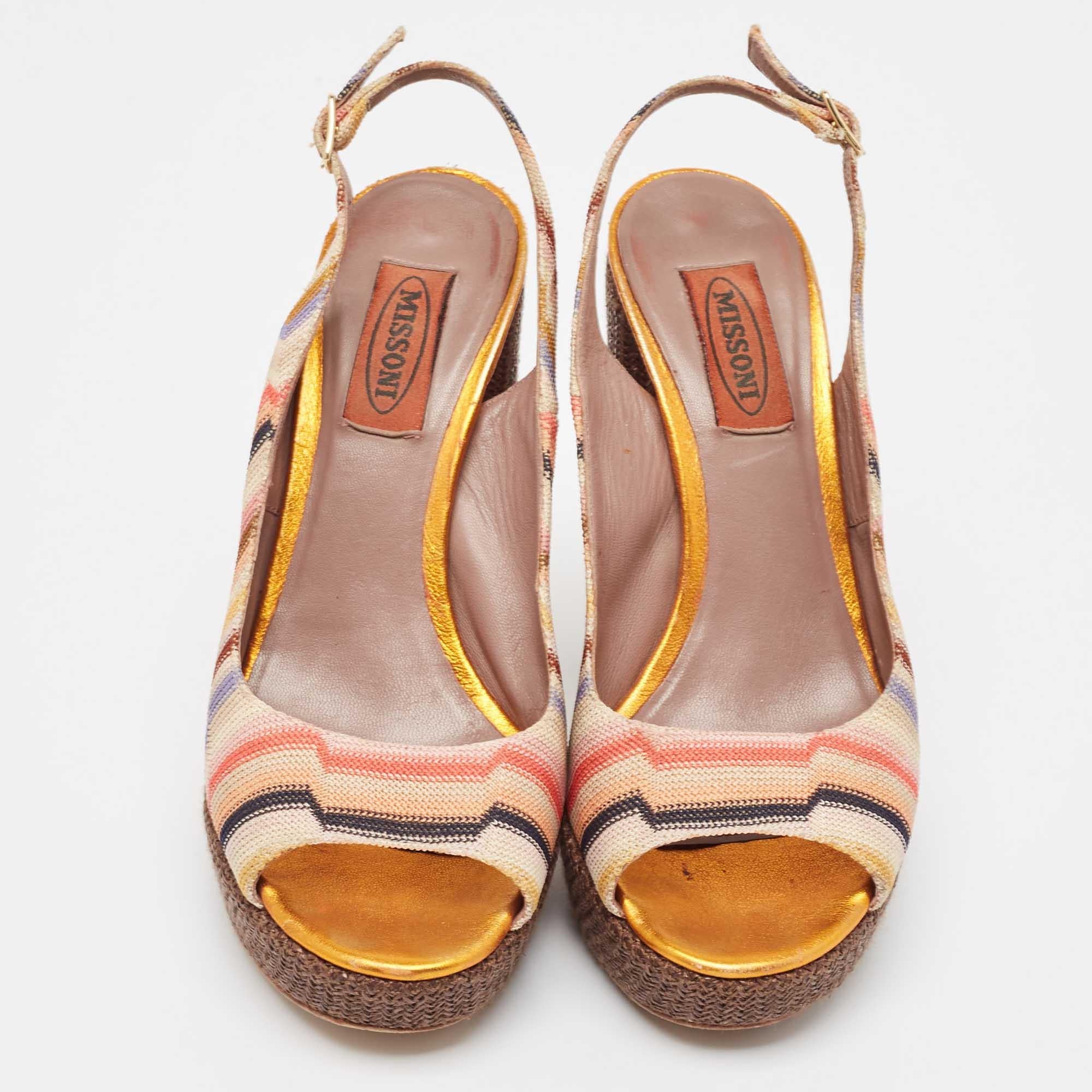 Marron Missoni - Sandales à talons compensés en tissu tricoté multicolore à motifs Taille 36 en vente