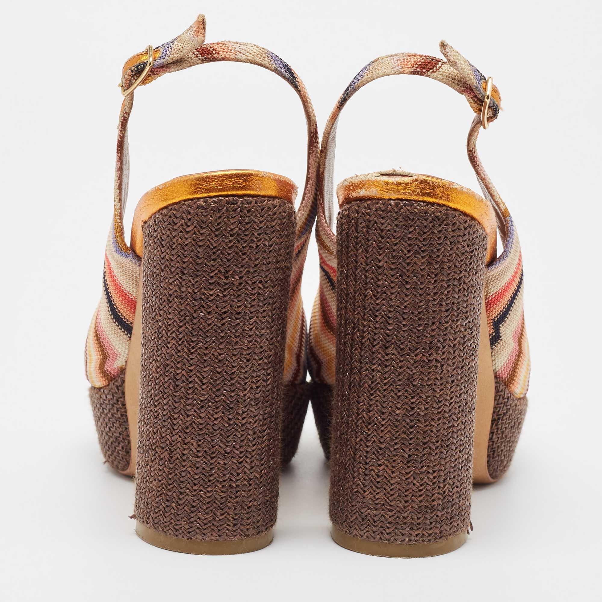 Missoni - Sandales à talons compensés en tissu tricoté multicolore à motifs Taille 36 Pour femmes en vente