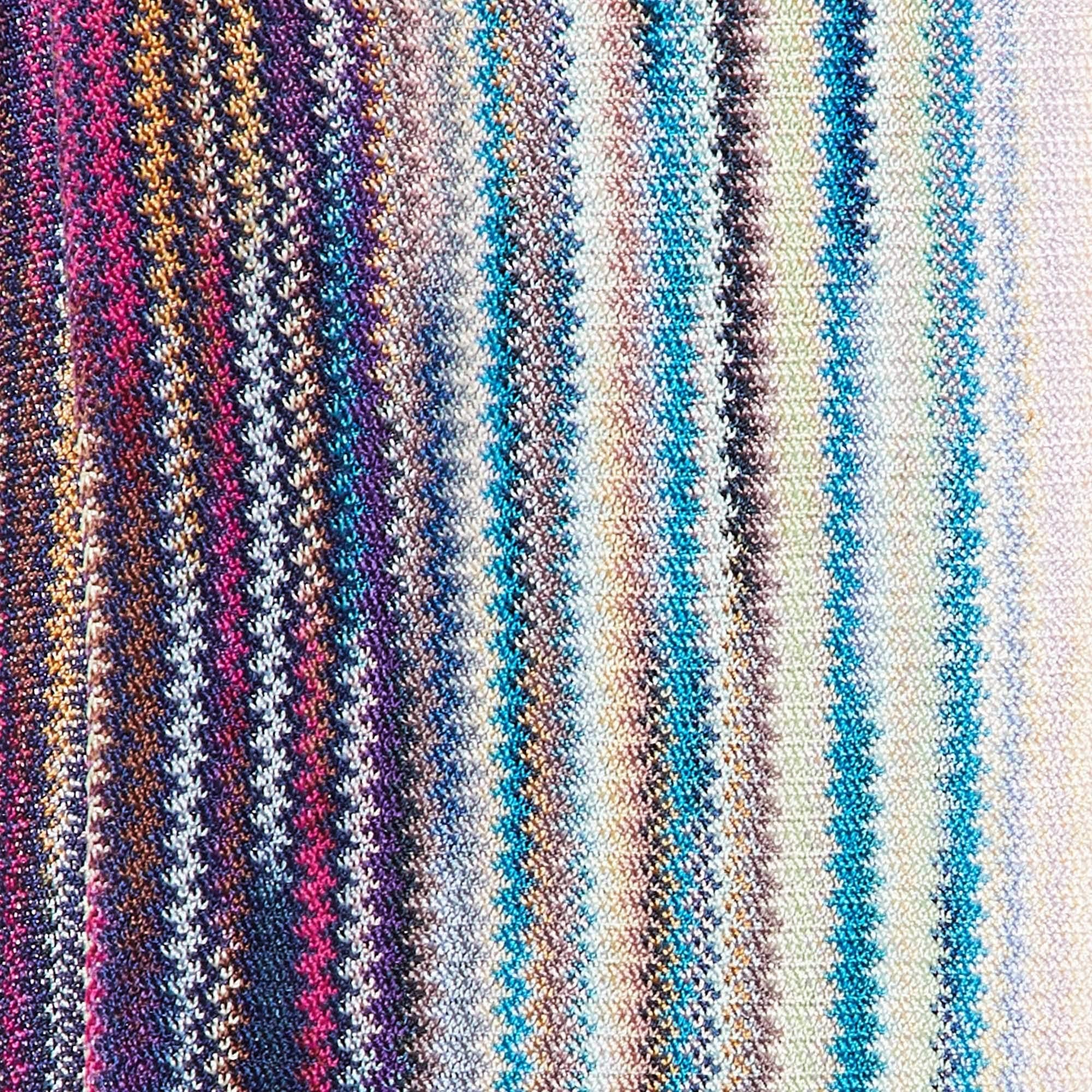 Missoni Multicolor Striped Knit Stole In Good Condition For Sale In Dubai, Al Qouz 2