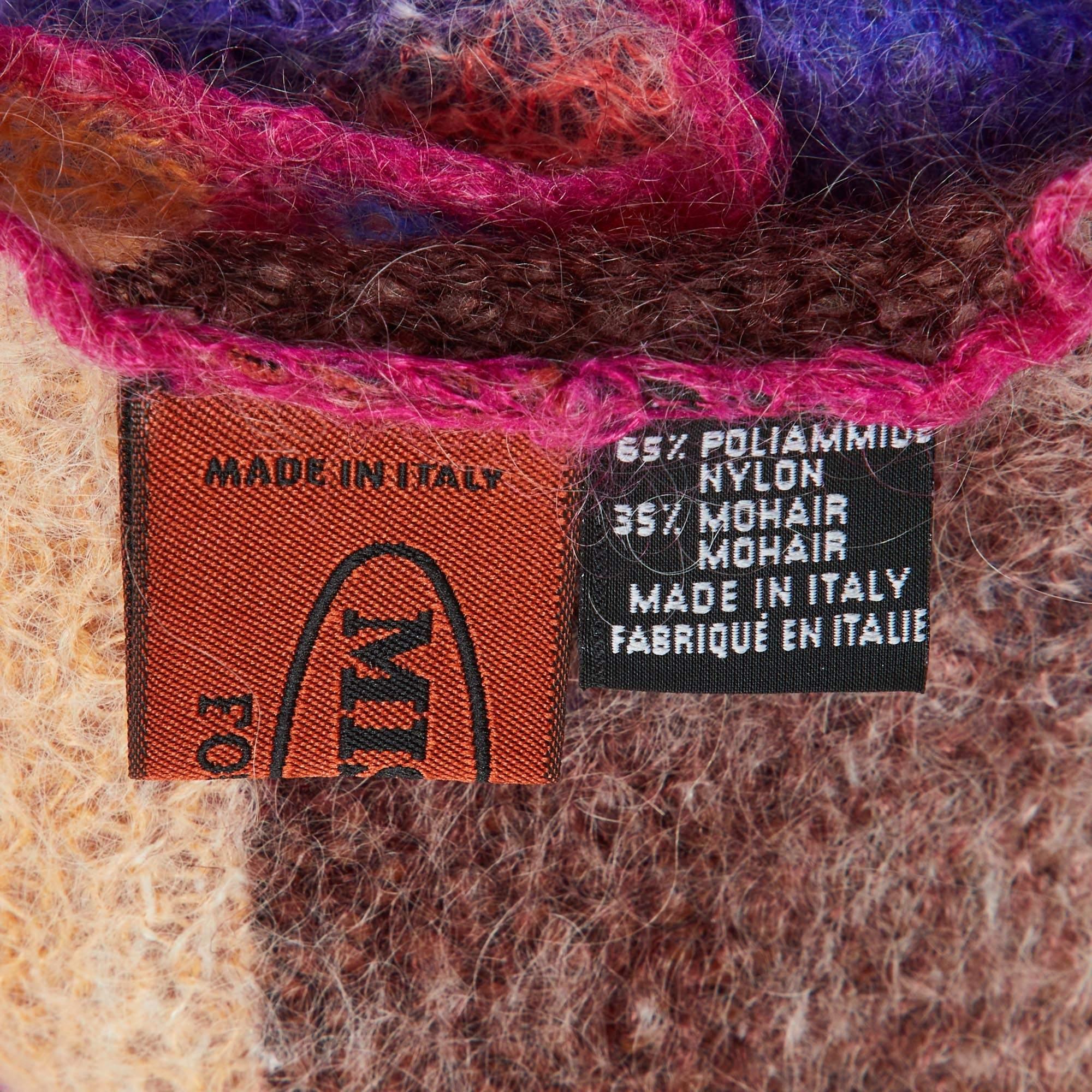 Stola Missoni in maglia di misto mohair a righe multicolore in vendita 1