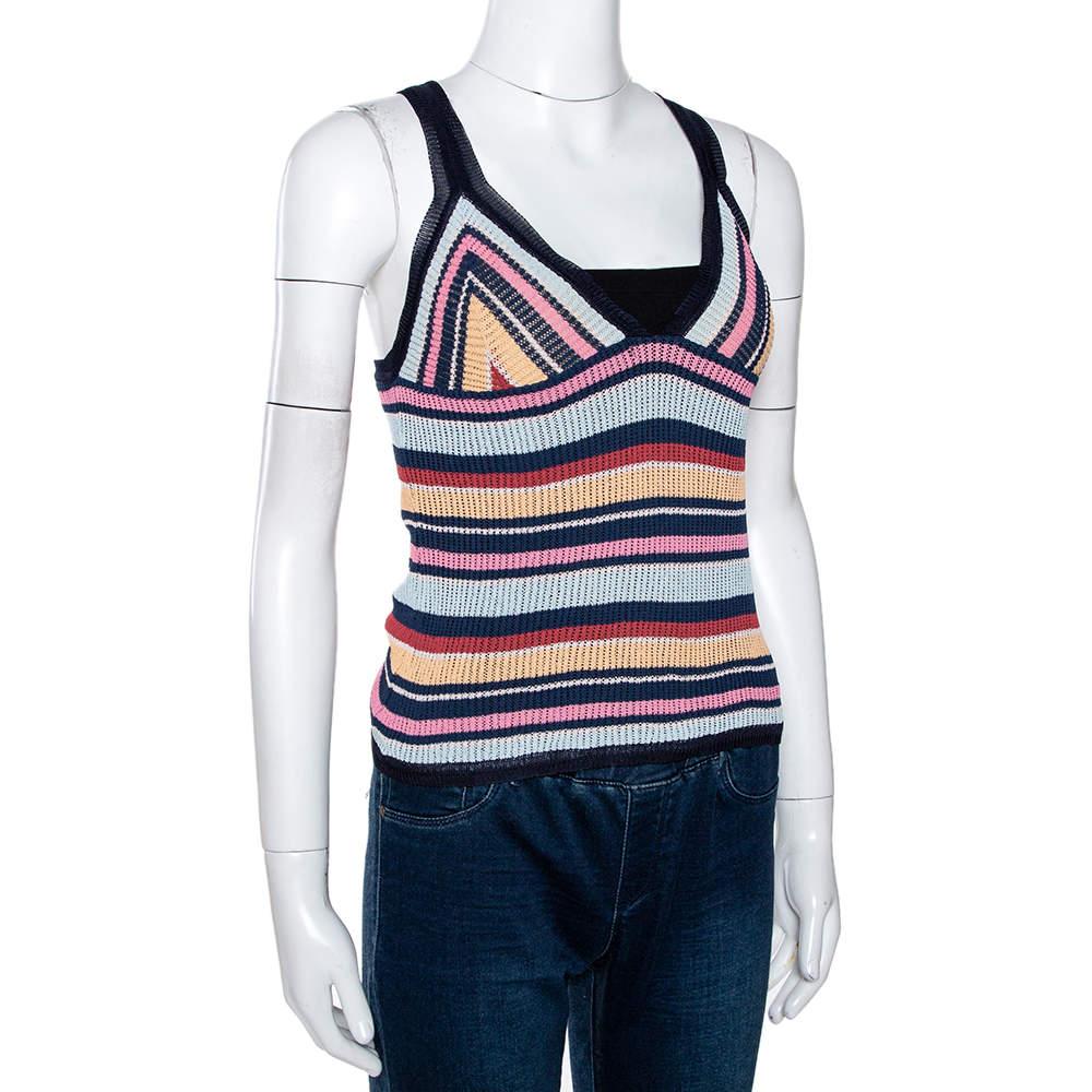 With its elegant aesthetic, Missoni lets you master the subtle art of desk-to-dinner dressing with this top. Crafted from quality materials, this rib-knit tank top flaunts a striped pattern. It has a fitted silhouette, deep neck and an open back. 