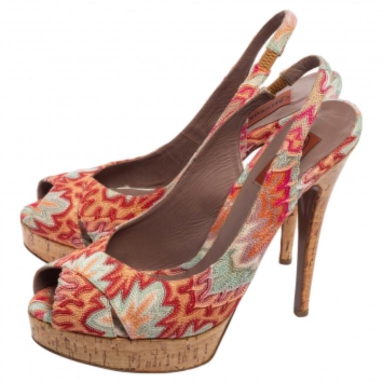 Missoni Multicolor Weave Fabric Peep-Toe Platform Slingback Sandals Size 39 In Good Condition For Sale In Dubai, Al Qouz 2
