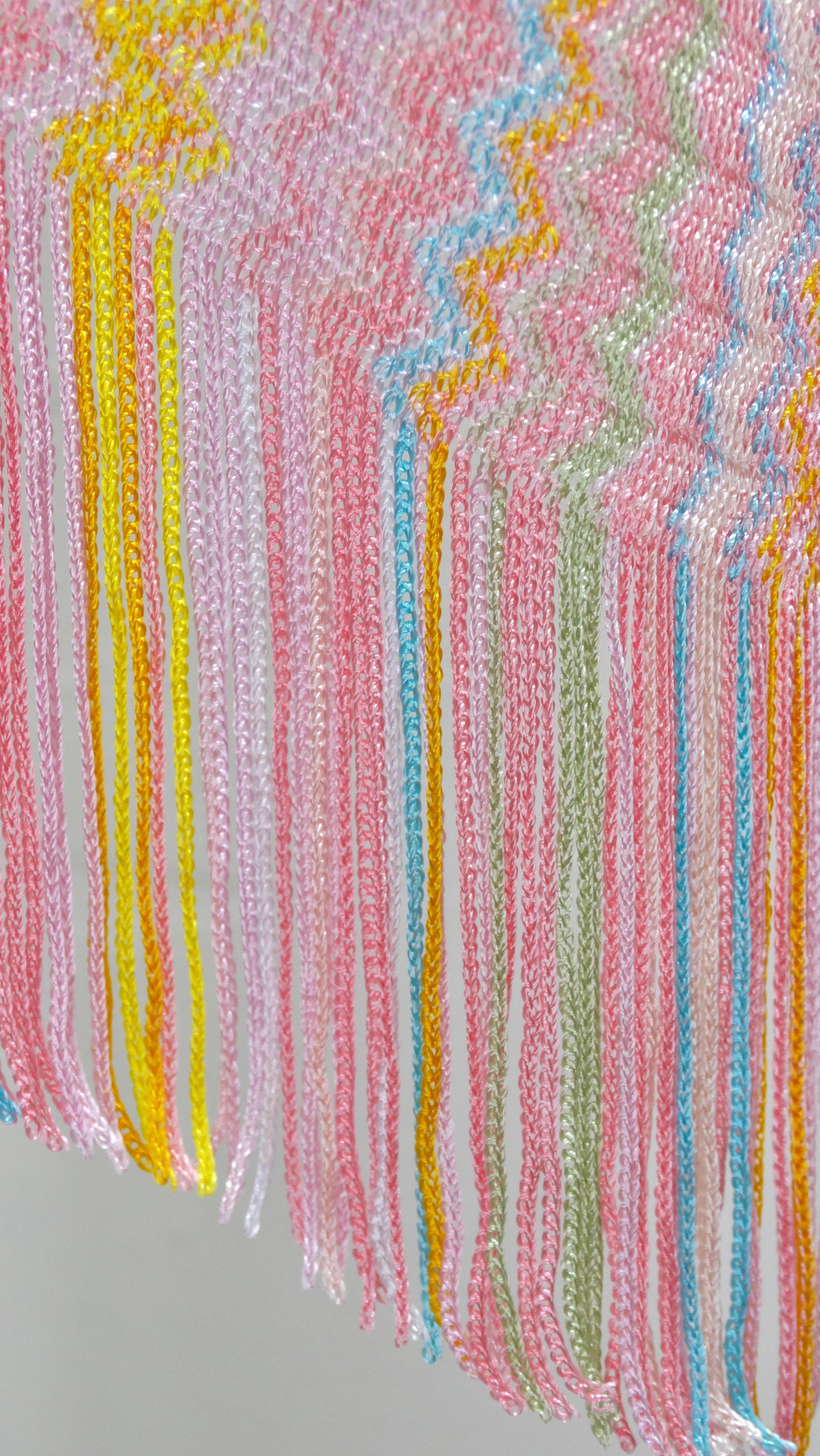 Beige Poncho court Missoni en tricot multicolore en vente