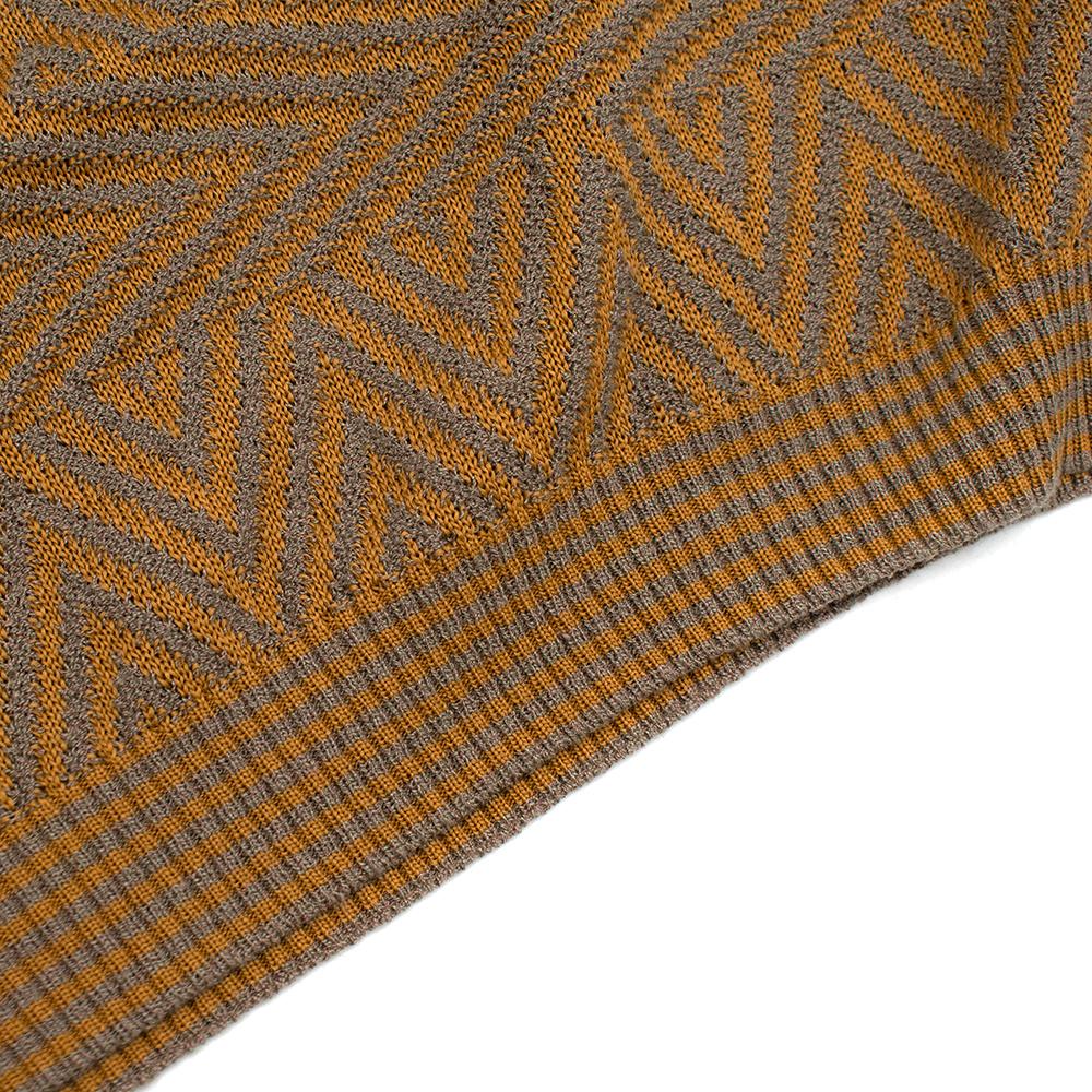 Missoni Orange/Grey Embroidered Knit V-Neck Jumper - Size US 14 For Sale 1