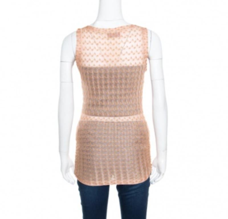 Top sans manches Missoni rose brodé en tricot perforé S en vente 1
