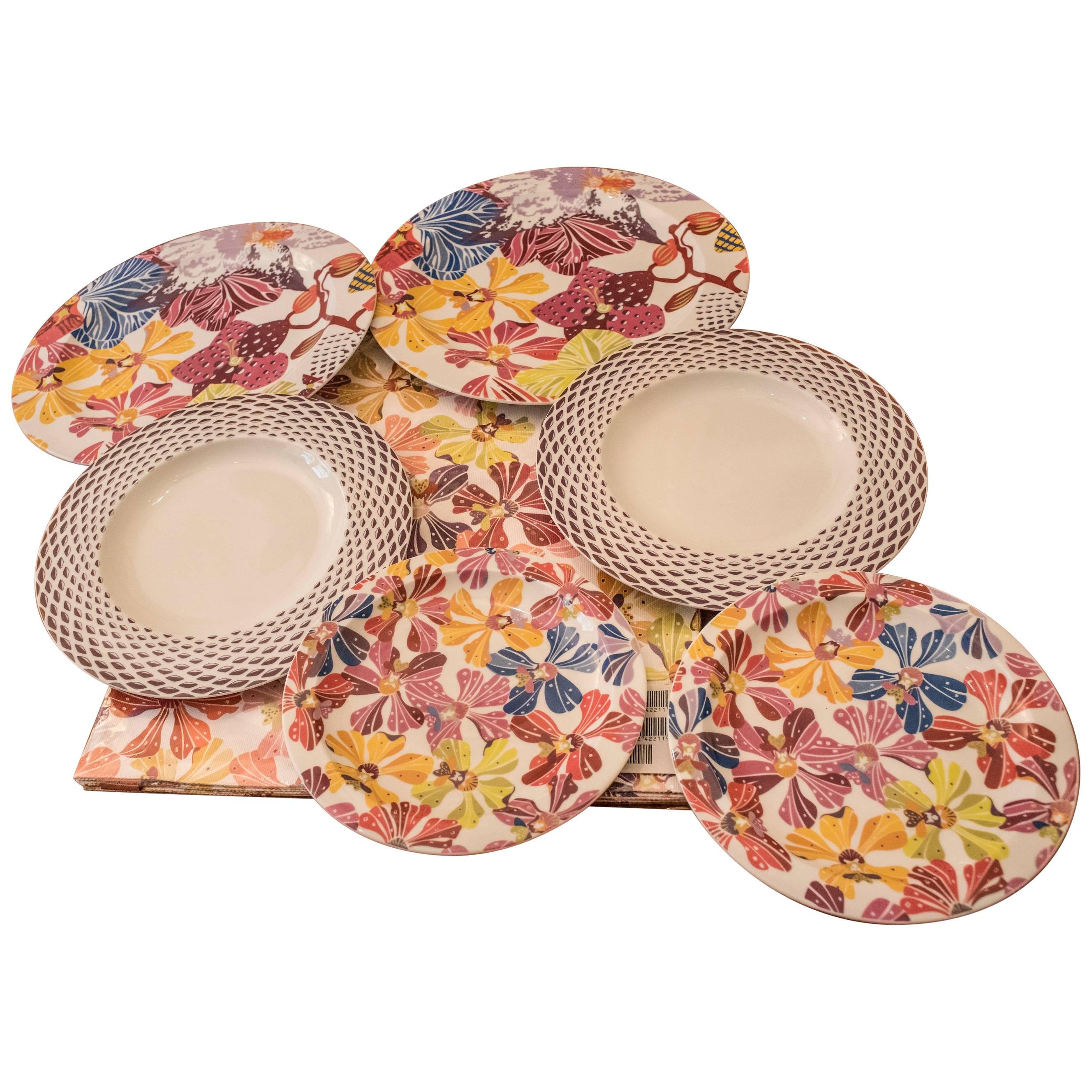 Missoni Porcelain Italian Set of Three Plates and Individual Tablecloth