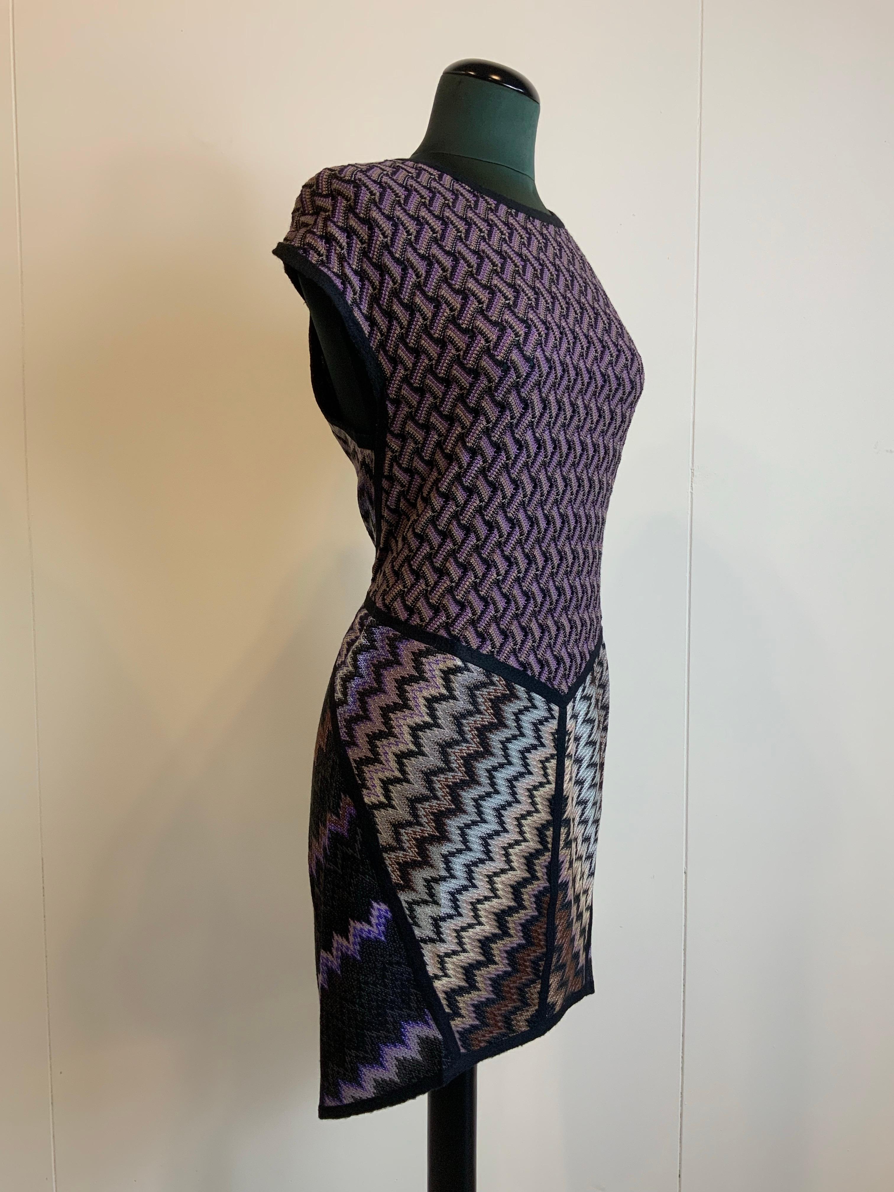 Vestido morado Missoni en Excelente estado para la venta en Carnate, IT