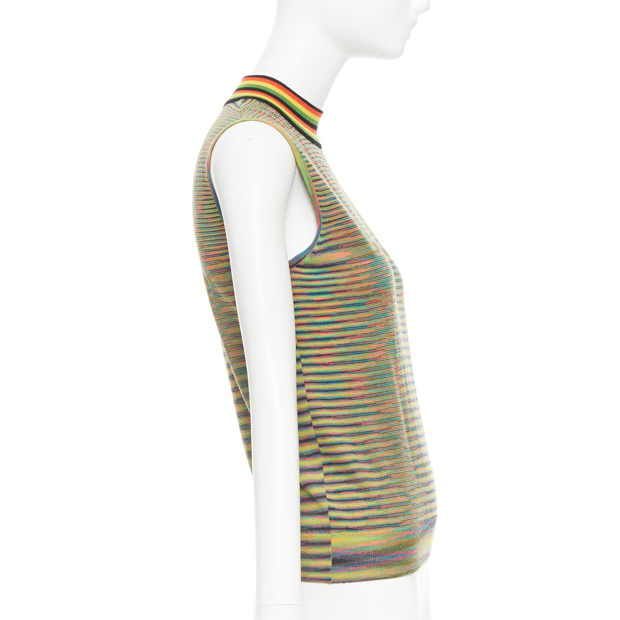 MISSONI Débardeur à col montant en laine à motifs arc-en-ciel multicolores IT40 S Excellent état - En vente à Hong Kong, NT