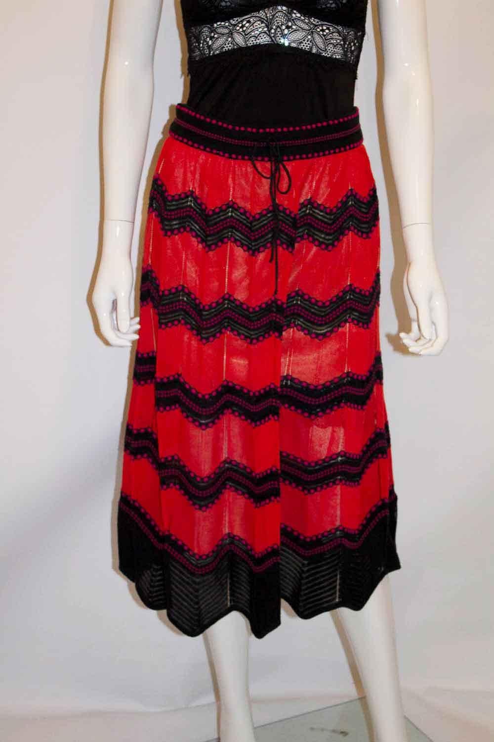 Missoni Red and Black Skirt For Sale 2