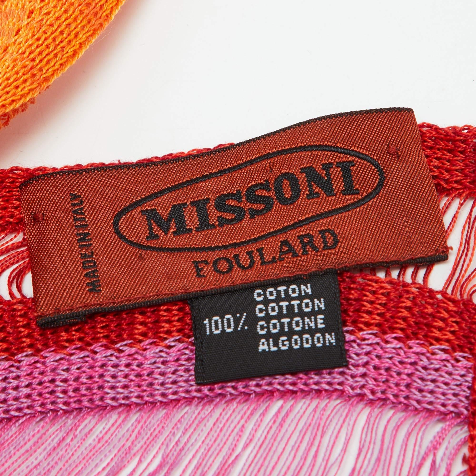 Stola in maglia di cotone a righe rosse e gialle di Missoni In condizioni ottime in vendita a Dubai, Al Qouz 2