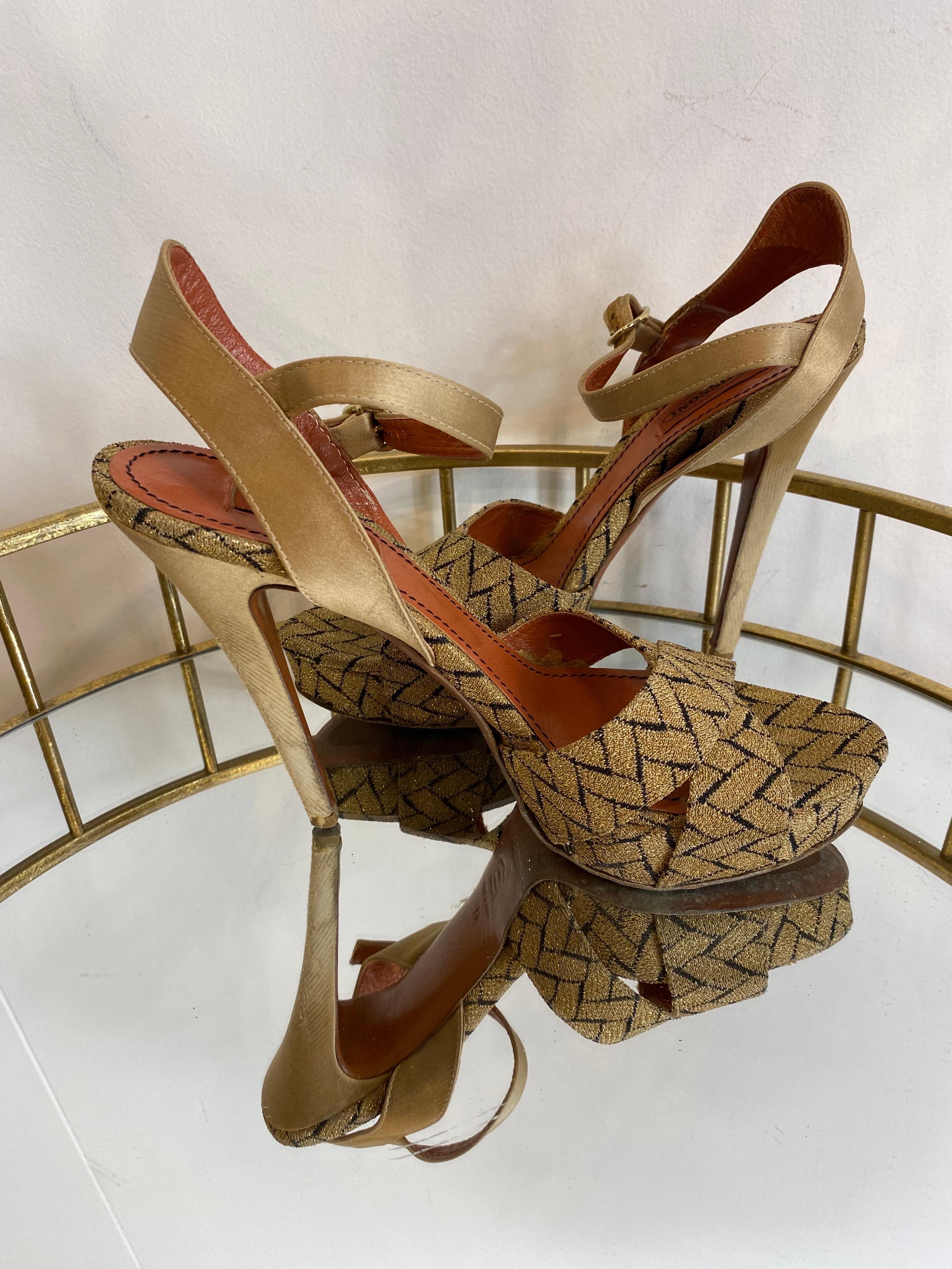 Missoni sandals In Good Condition For Sale In Carnate, IT