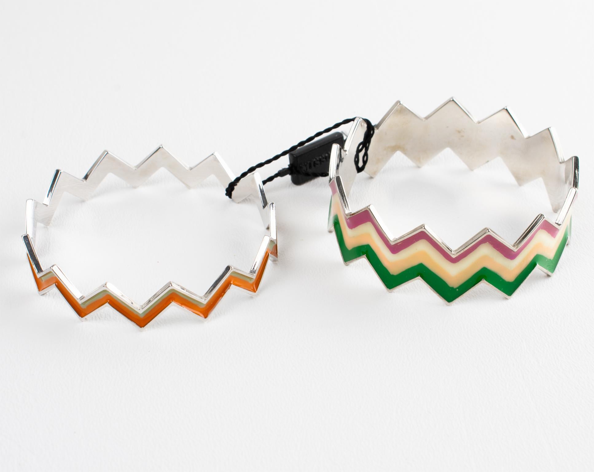 Femenino o masculino Missoni Pulsera brazalete Zig Zag plateada con esmalte multicolor en venta