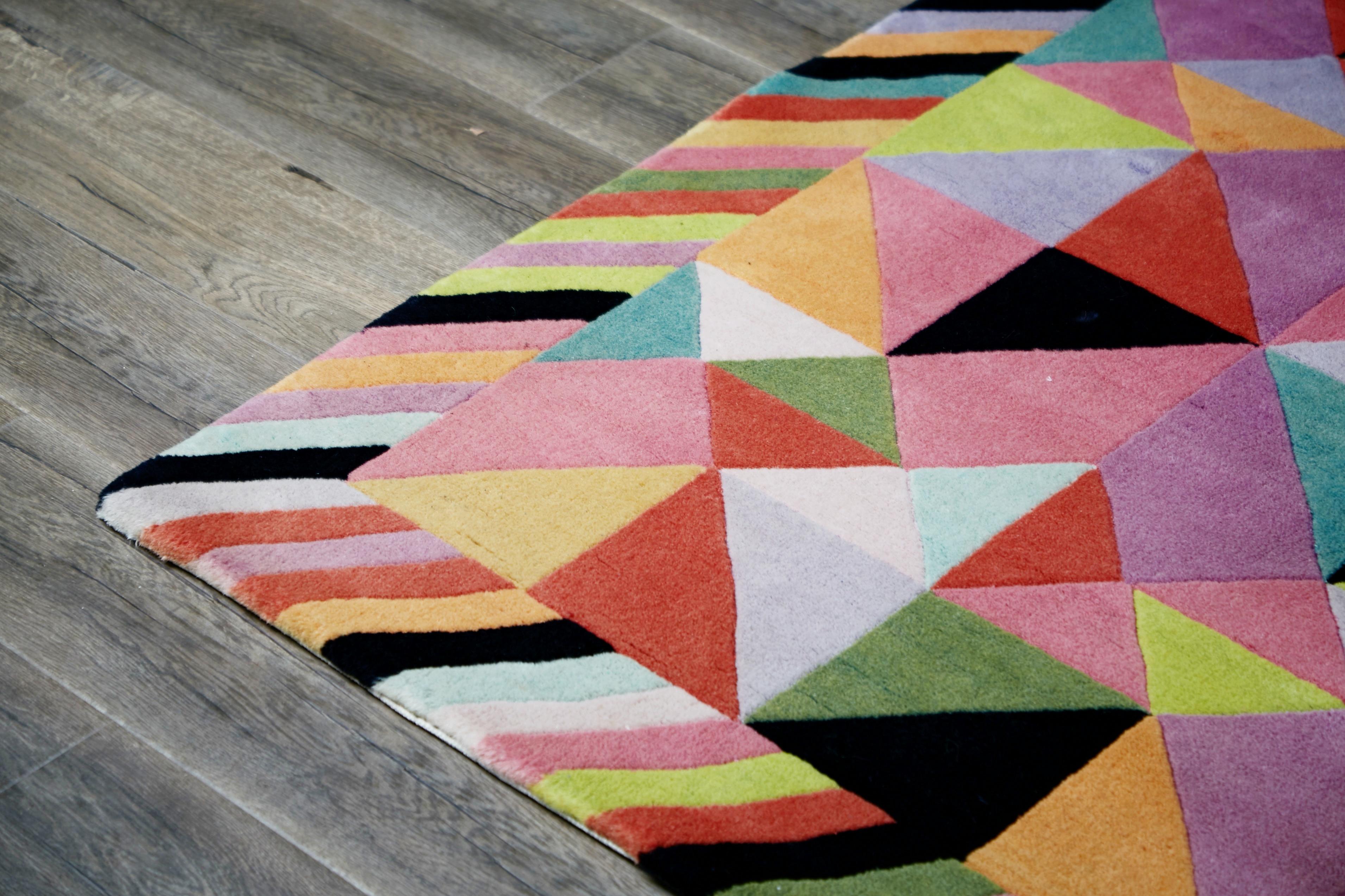 Missoni Signed Post-Modern Kaleidoscope Large Rug, circa 1980 9