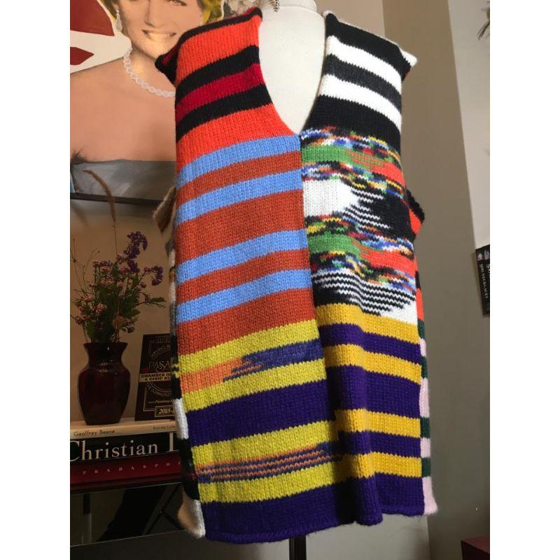 Missoni Size 42 Black White V Neck Sleeveless Wool Knit Top  For Sale 4
