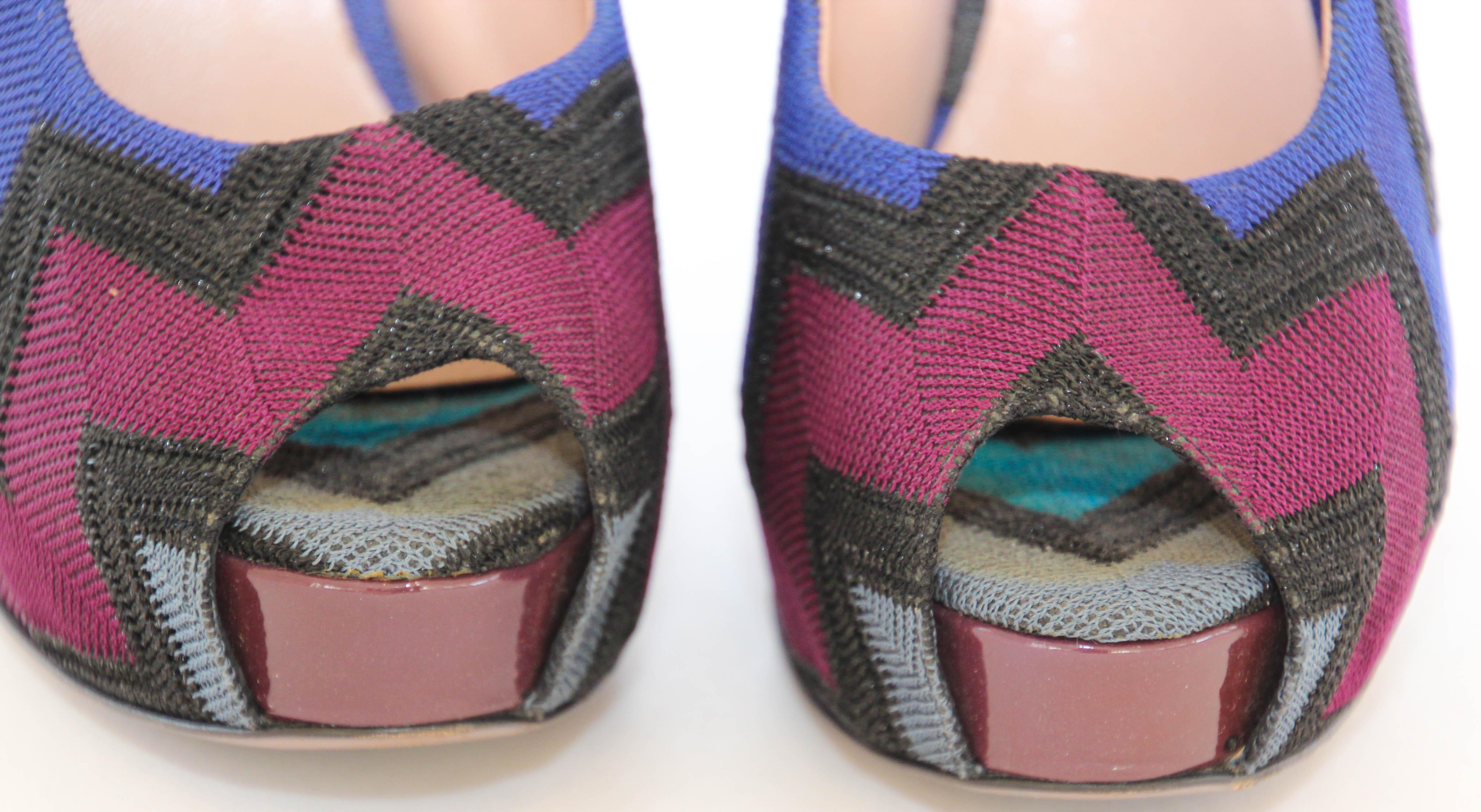 Taille EU 37 US 6,5 Missoni Plateformes Peep Toe Block Heels Shoes en vente 1