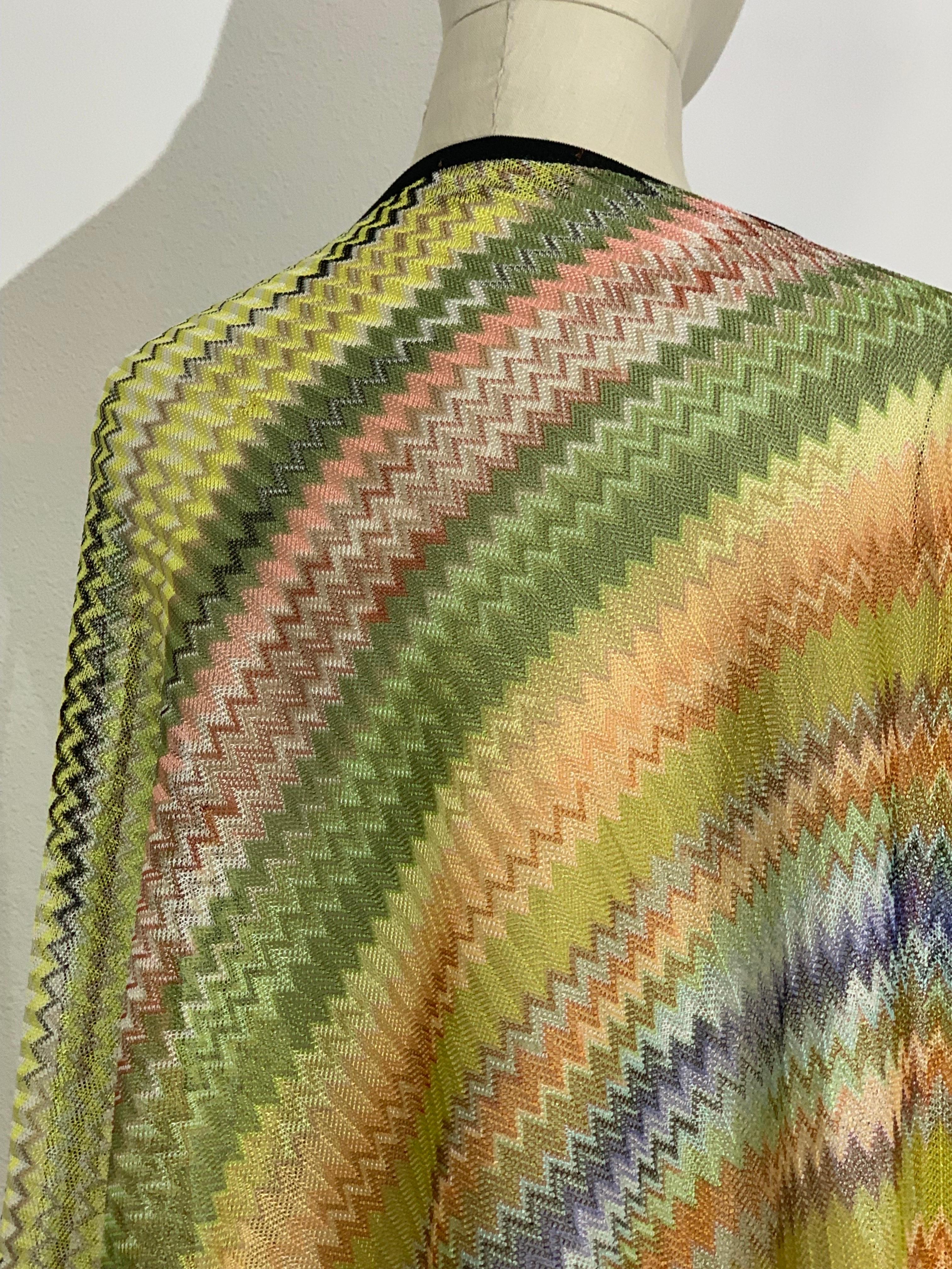 Missoni Spring/Summer Rayon & Cotton Knit Cover-Up in Classic Missoni Zig-Zag For Sale 6