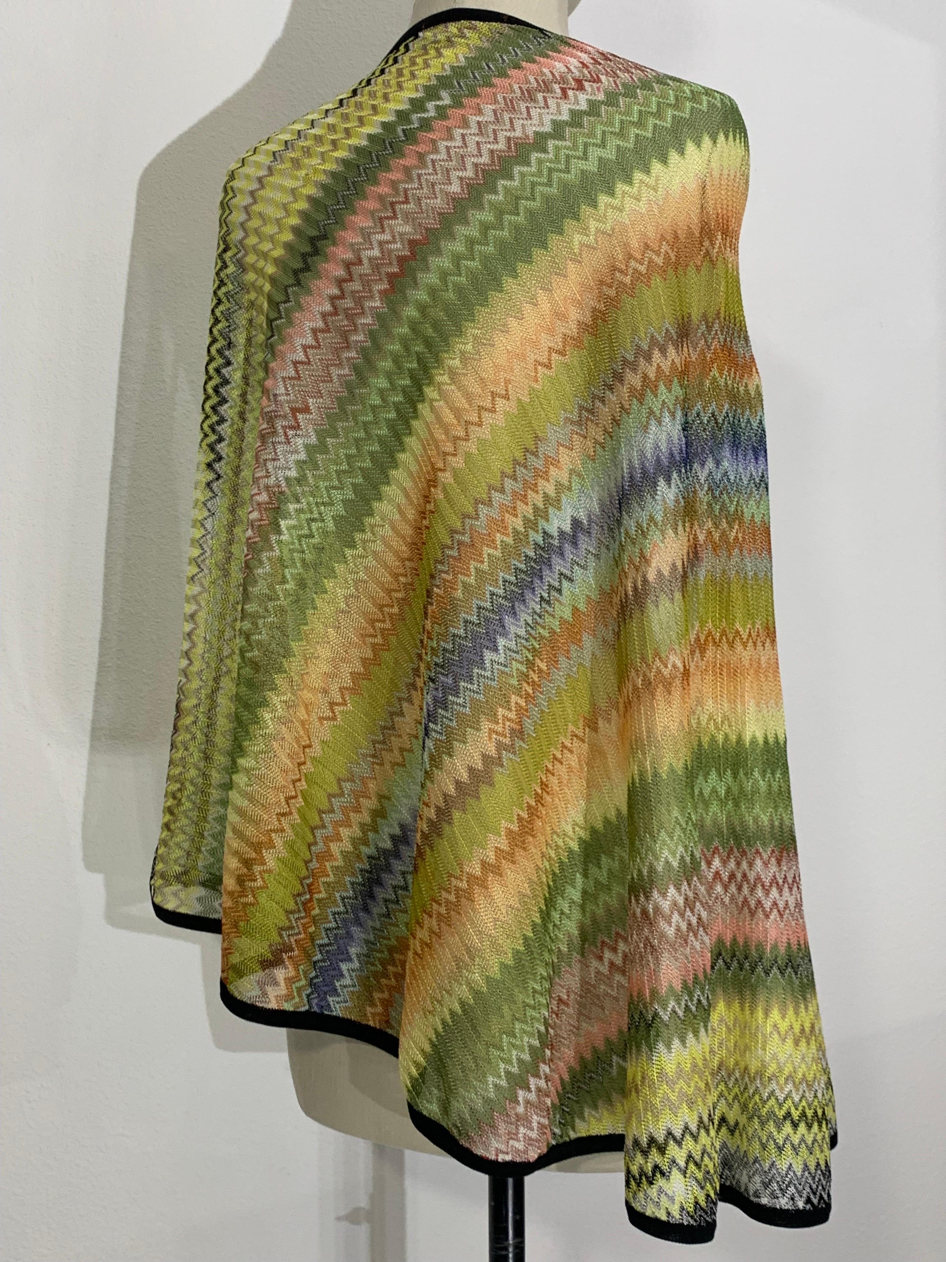 Missoni Spring/Summer Rayon & Cotton Knit Cover-Up in Classic Missoni Zig-Zag For Sale 7