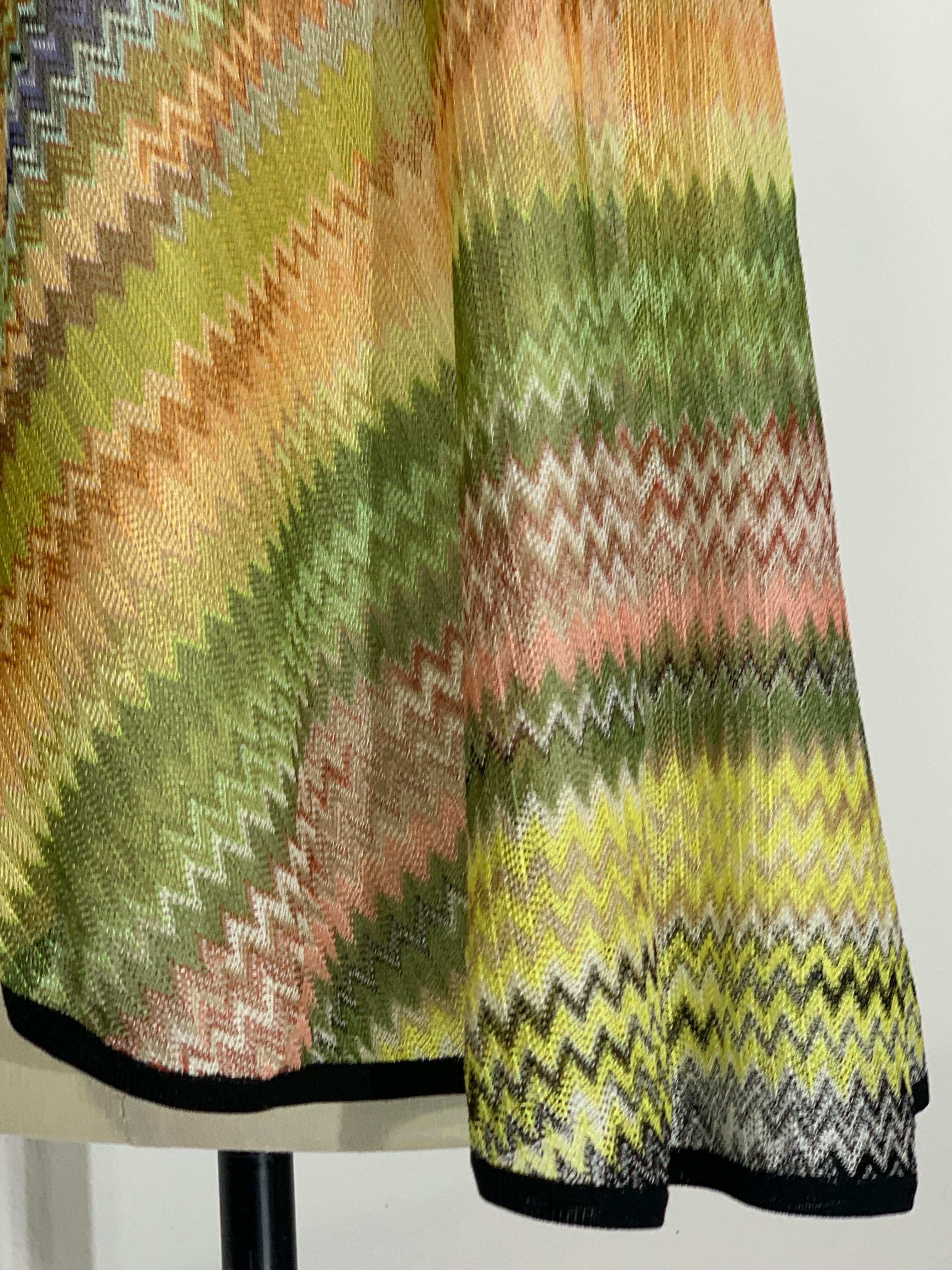 Missoni Spring/Summer Rayon & Cotton Knit Cover-Up in Classic Missoni Zig-Zag For Sale 5